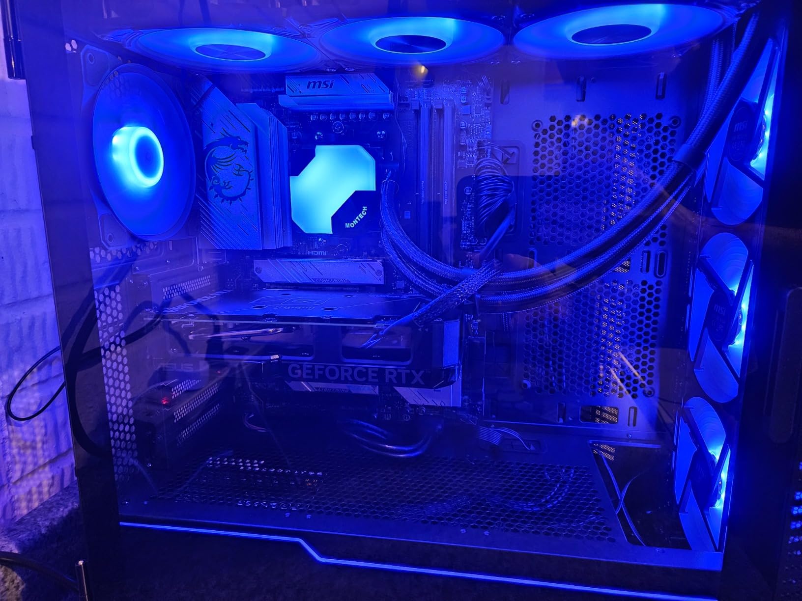 MSI MPG A850G PCIE5, Fully Modular Compact Gaming 850W Power Supply, 80+ Gold, Native 12V-2x6 Cable, 100% Japanese Capacitor, ATX 3.1 & PCIe 5.1 Ready, Low-Noise, 10 Year Warranty customer photo 2