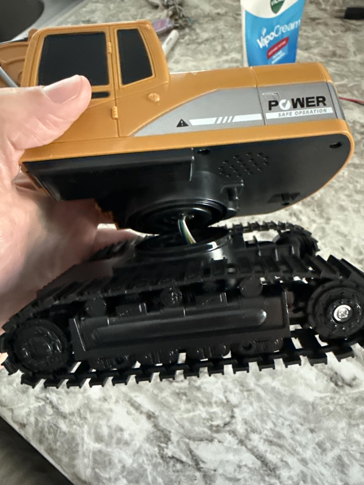 ID Gerilla Remote Control Excavator, RC Construction Toy customer photo 1