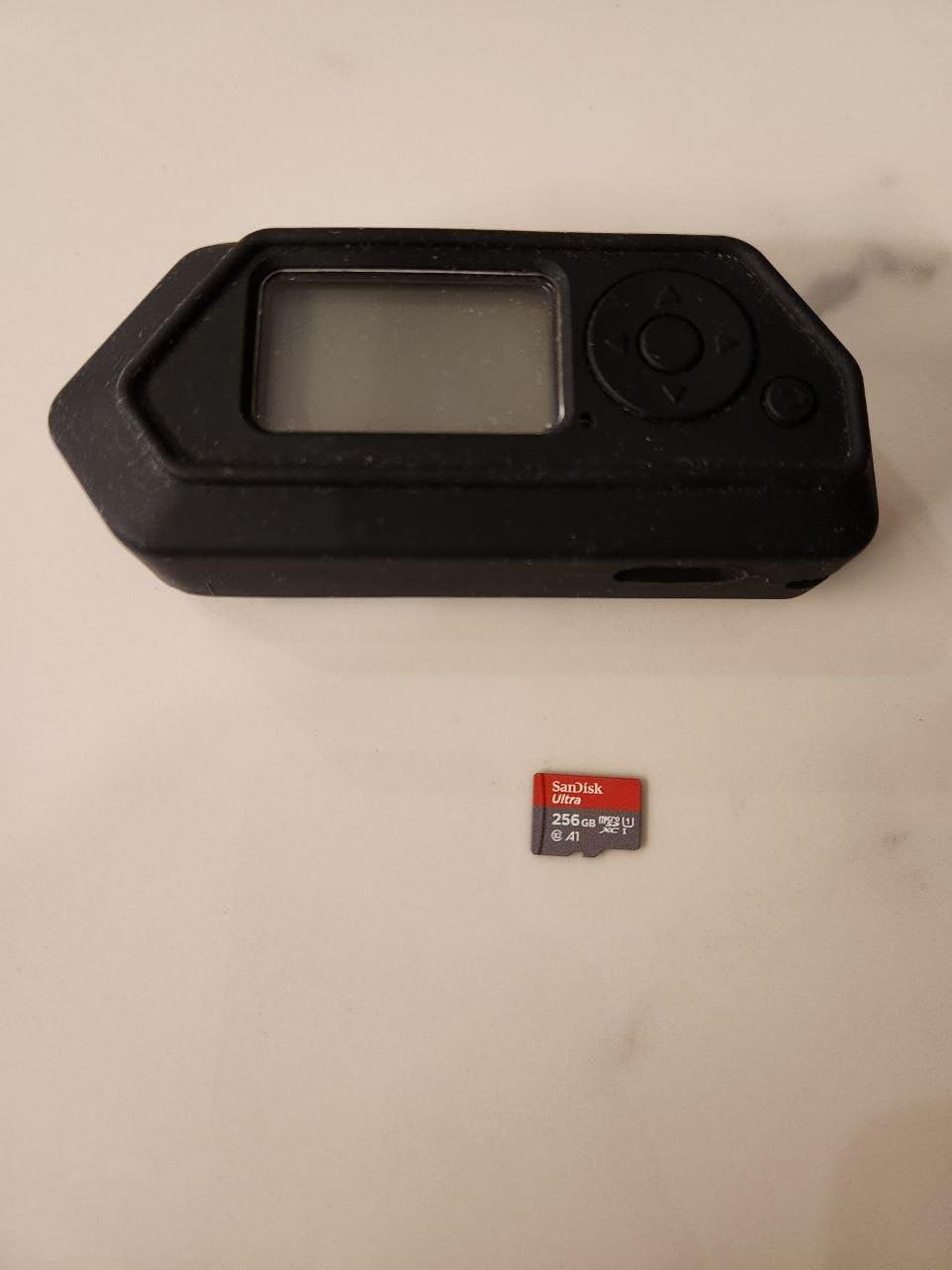 SANDISK 512GB Ultra microSD Card + Adapter, Up to 150MB/s Read Speeds customer photo 2