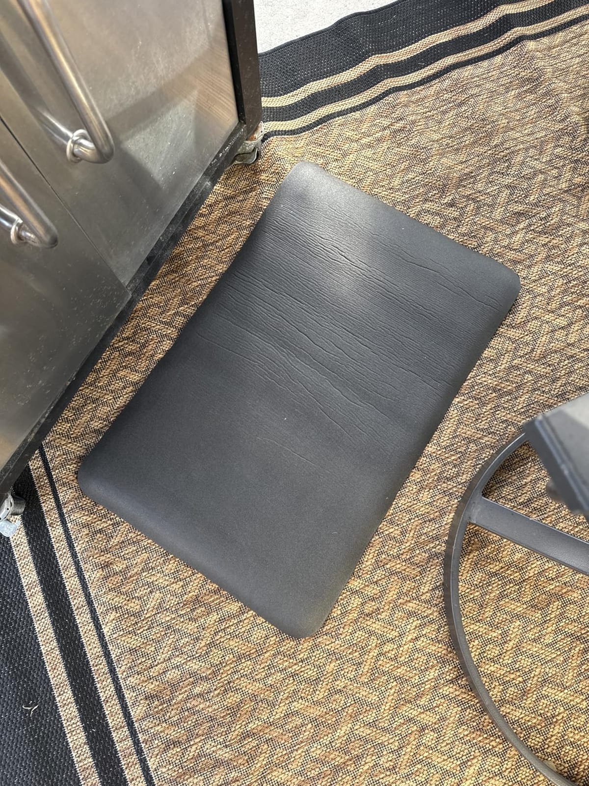 4/5 Inch Thick Kitchen Mats for Floor, StepRite Kitchen Rug for Standing | Non-Slip, Thicker, Stain Resistant, Water Resistant, Comfortable Anti Fatigue Mat for Home, Office, Kitchen Floor - Black customer photo 1