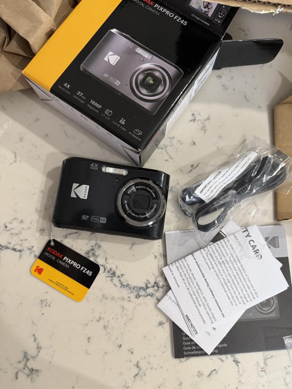 KODAK PIXPRO FZ45 16MP Compact Digital Camera, 4X Optical Zoom, AA, Black customer photo 1
