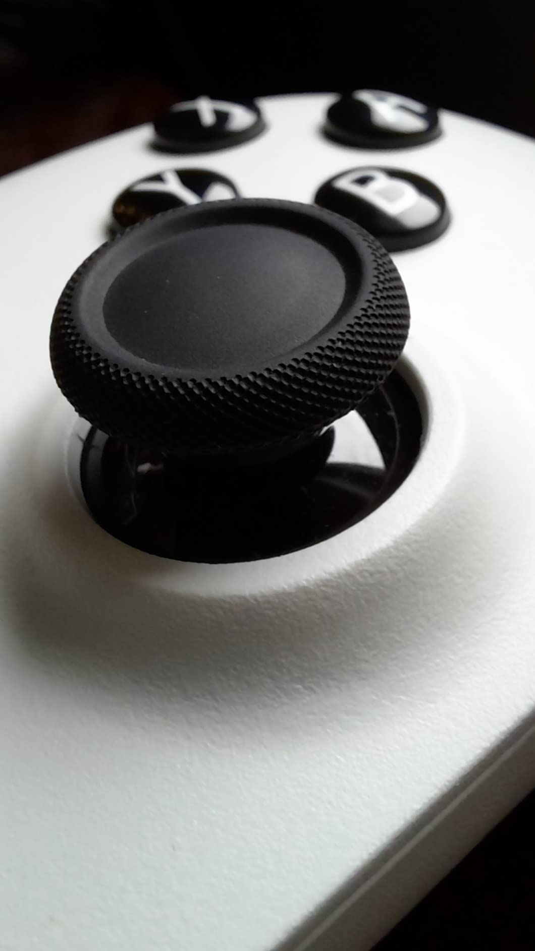 8BitDo Ultimate Bluetooth Controller with Charging Dock, Wireless Pro Controller with Hall Effect Sensing Joystick, Compatible with Switch, Windows and Steam Deck (White) customer photo 1