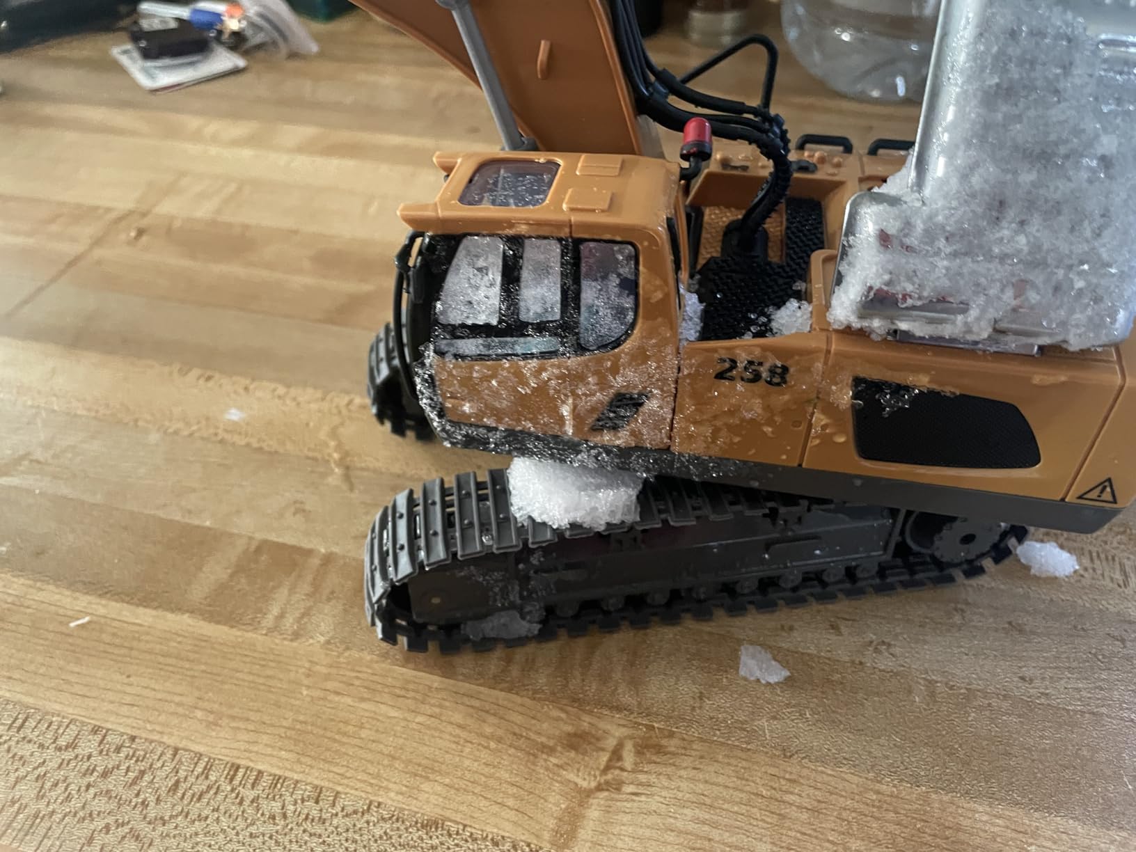 KidsFaves Remote Control Excavator Toys for Boys Realistic Metal Bucket customer photo 2
