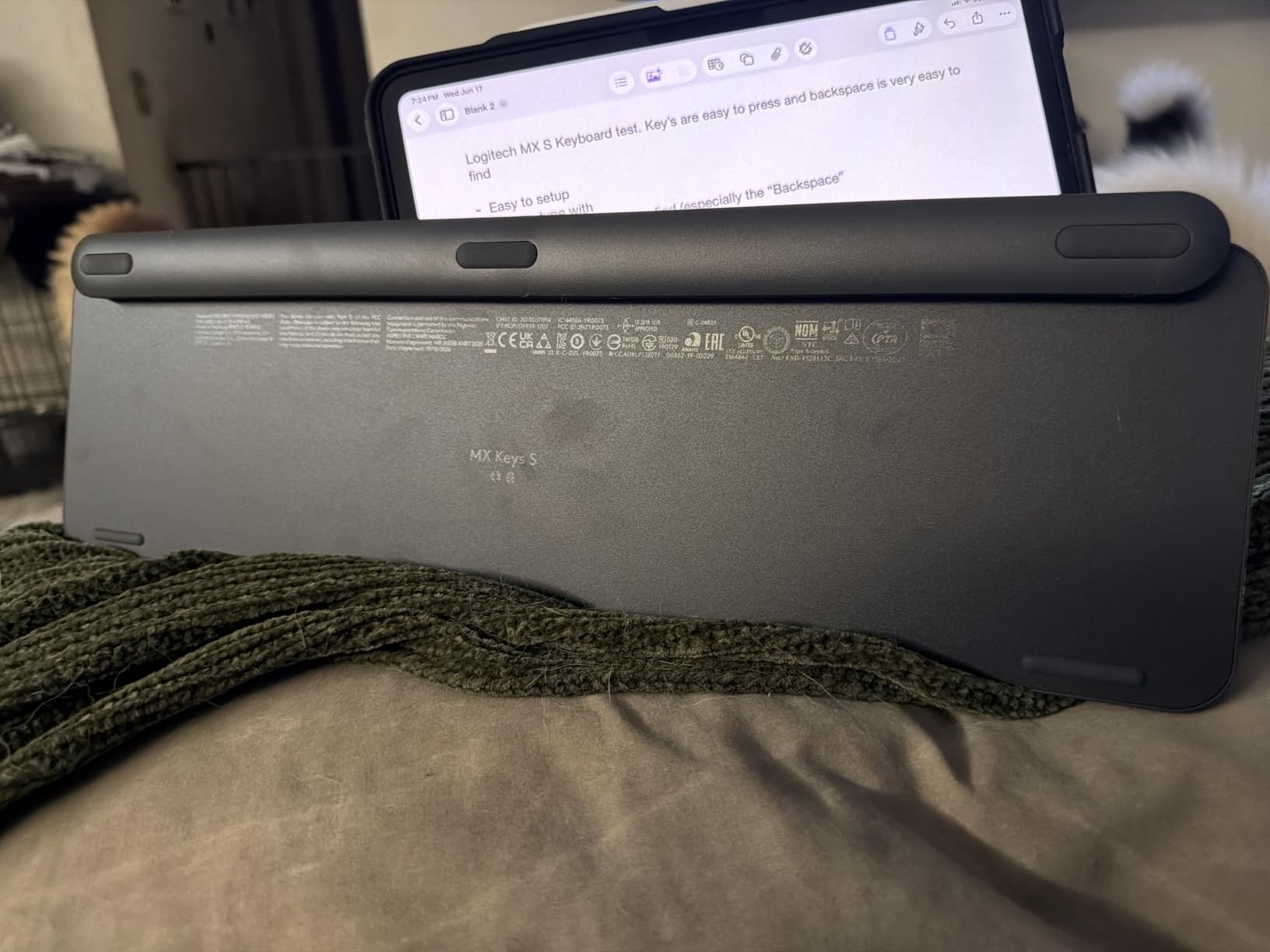 Logitech MX Keys S Wireless Keyboard Low Profile Fluid Precise - Graphite customer photo 1