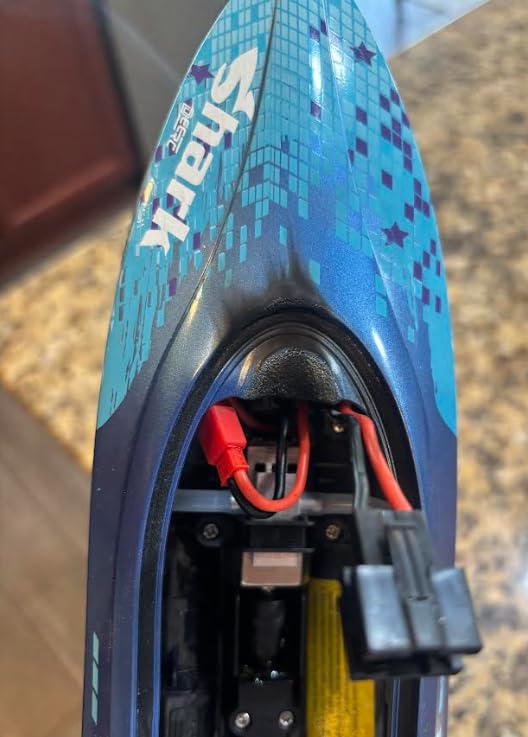 DEERC High-Speed RC Boat, 20+ MPH, Fast Remote Control Shark Racing Boat customer photo 1