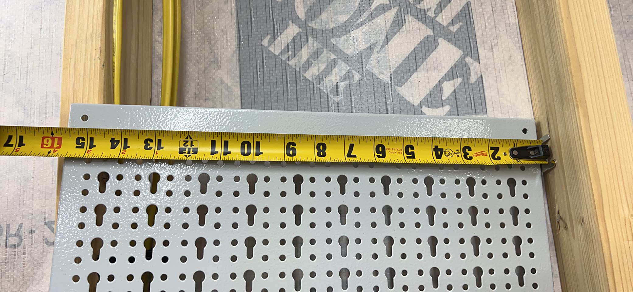TORACK Metal Pegboard Wall Organizer 24x48 in, Tool Storage Pegboard, Black customer photo 2
