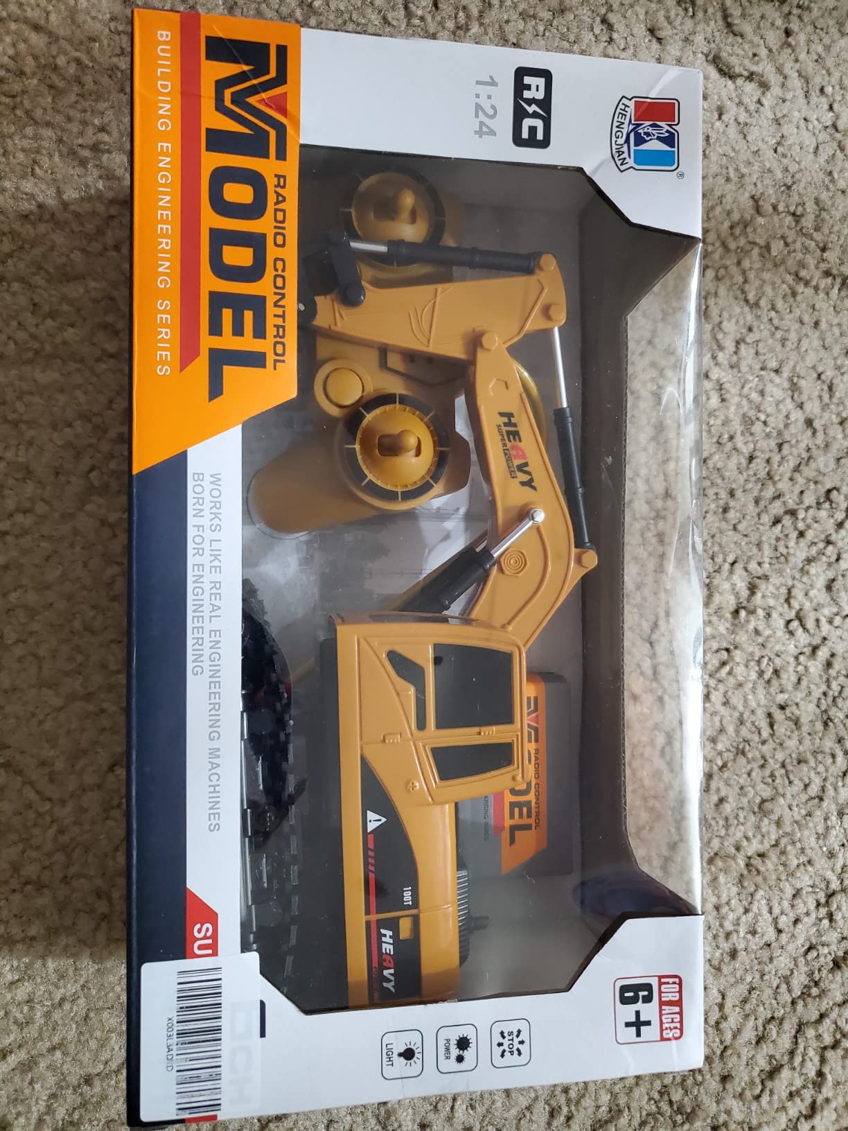 MQDMINI Construction Excavator - Toy Engineering Digger Truck, Remote Control Hydraulic Car for 6 7 8 9 Year Old Boys Girls, Educational Birthday Gifts for Kids 3 4 5 Years Old customer photo 1