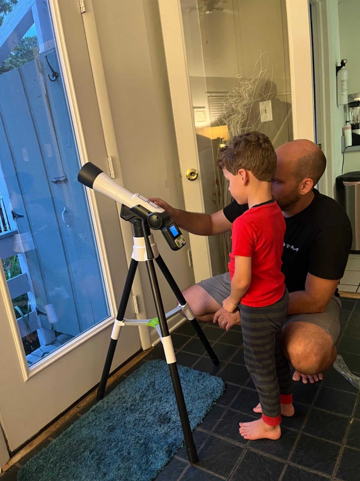 LeapFrog Magic Adventures Telescope customer photo 1