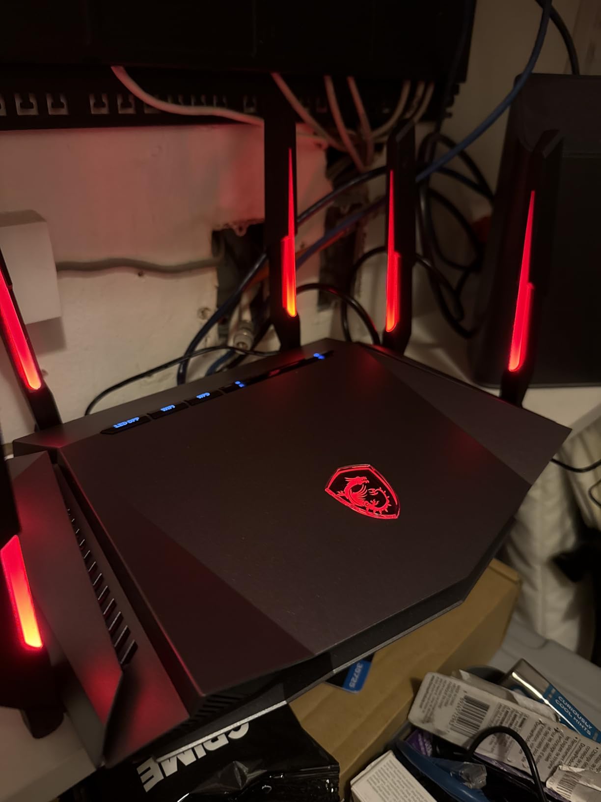 MSI Radix AXE6600 WiFi 6E Tri-Band Gaming Router, AI QoS, RGB, 1.8GHz Quad-Core Processor, MU-MIMO, Tri Band Gigabit Wireless, 8-Stream, High Speed Long Range Gaming Router customer photo 2
