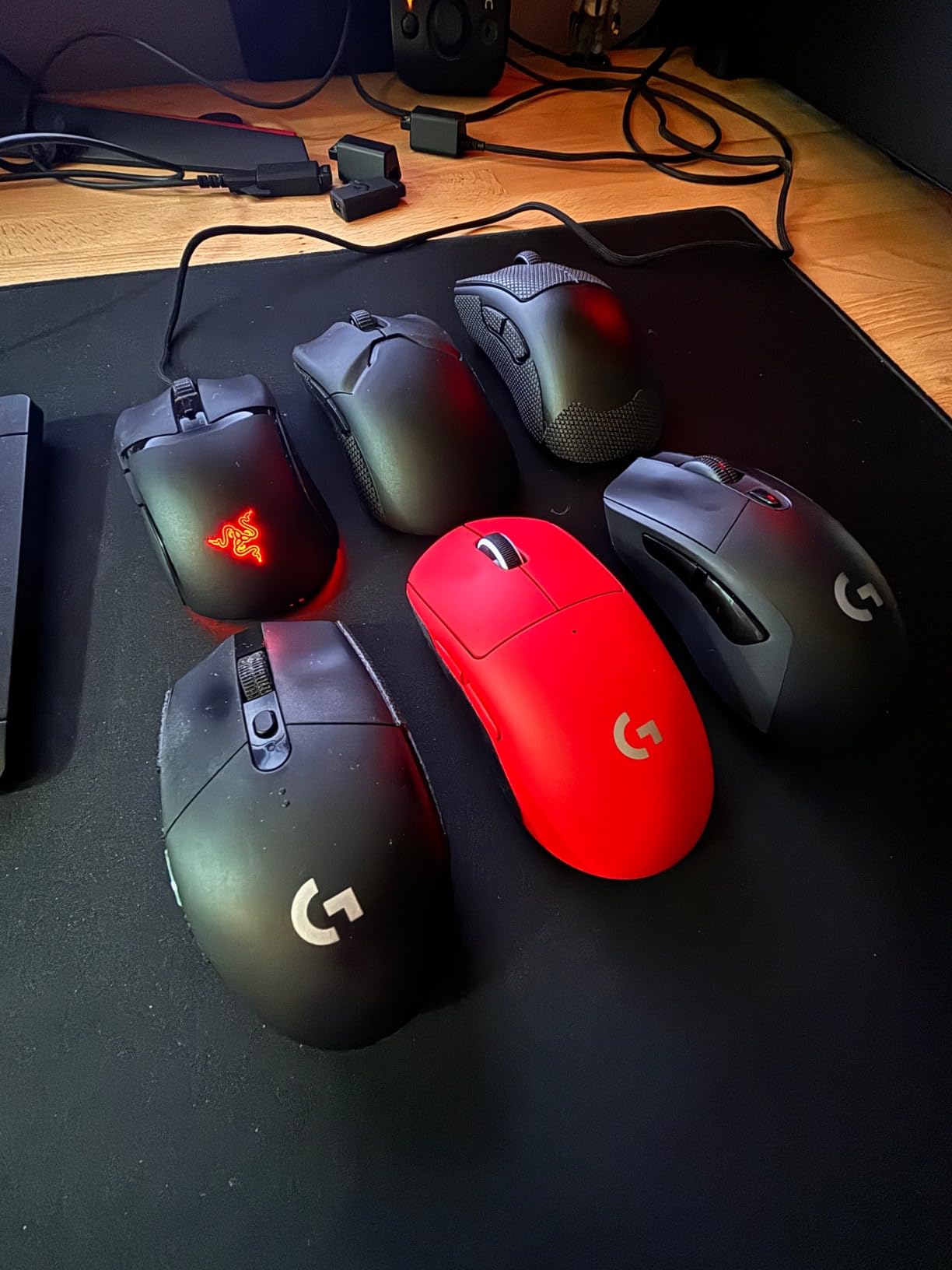 Razer Cobra Wired Gaming Mouse, Gen-3 Optical Switches, 58g, Black customer photo 1