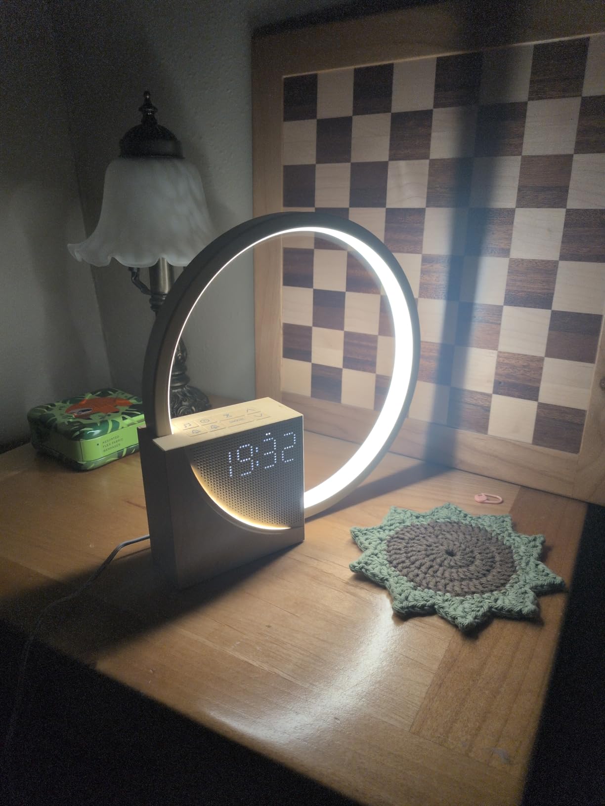 Vivilumens Sunrise Alarm Clock with Sound Machine for Heavy Sleepers Adults customer photo 2