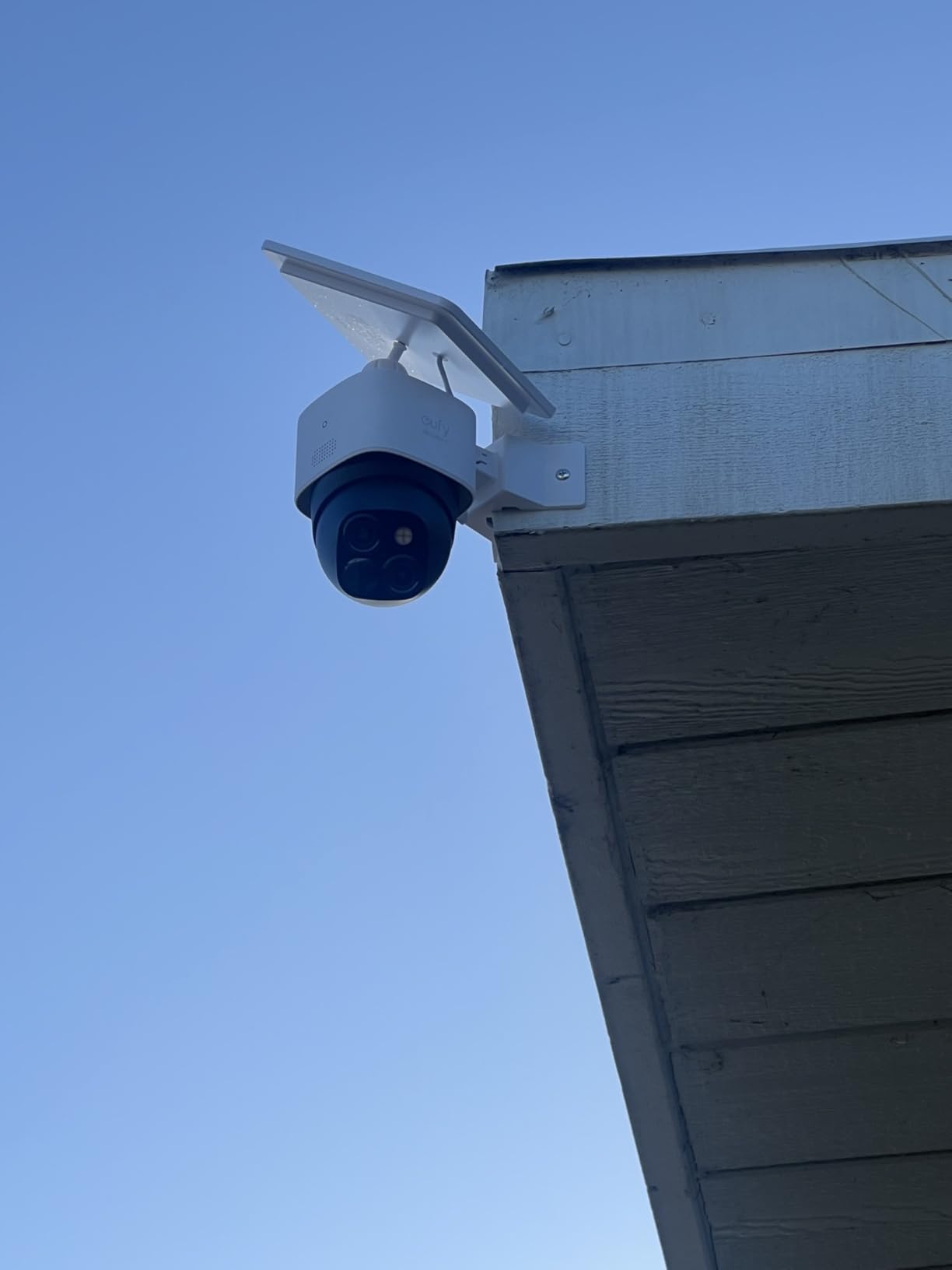 eufy Security SoloCam S340, 3K Dual-Lens Solar Security Camera customer photo 2