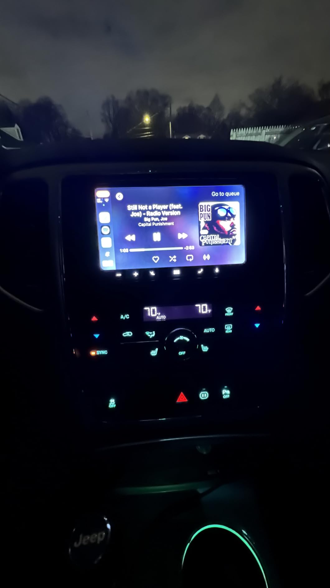 Alpine iLX-W670 Digital Multimedia Receiver with CarPlay and Android Auto Compatibility customer photo 2