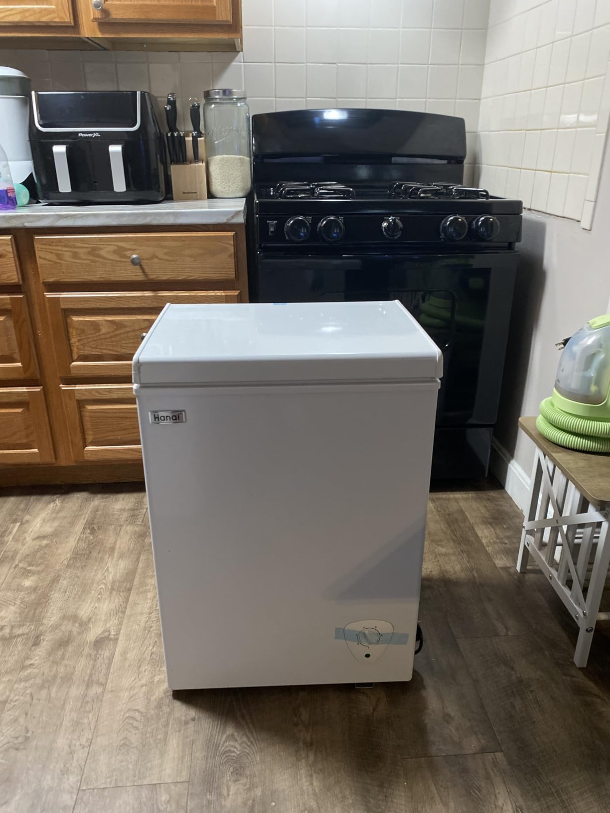Chest Freezer 3.5 Cu.Ft Small Deep Freezer Top Door Mini Freezer with Removable Basket, Low Noise, 7 Adjustable Temperature and Energy Saving Perfect for Home Garage Basement Dorm or Apartment customer photo 1