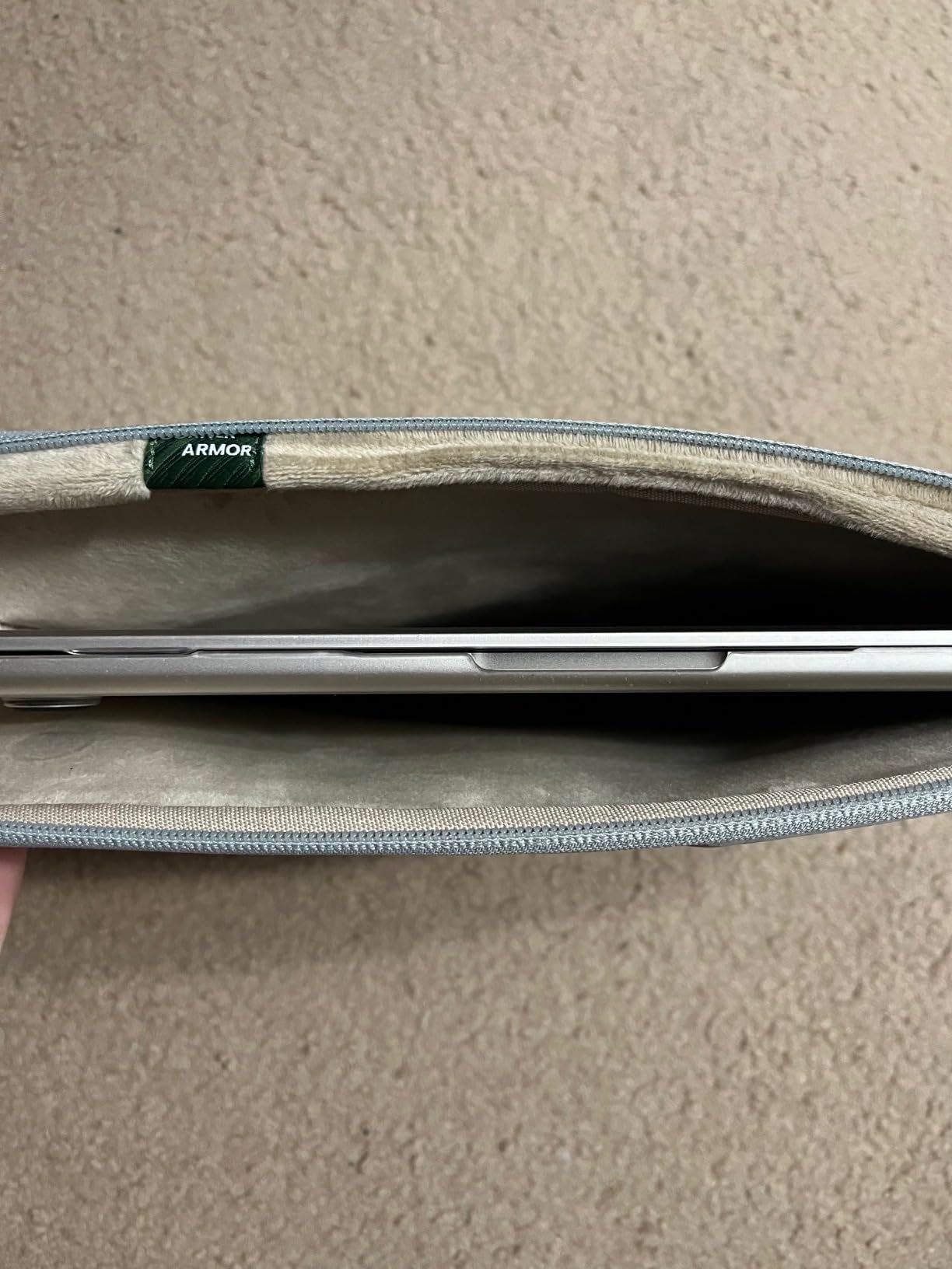 tomtoc 360 Protective Puffy Laptop Sleeve for 13-inch MacBook Air M5/A3449 customer photo 1