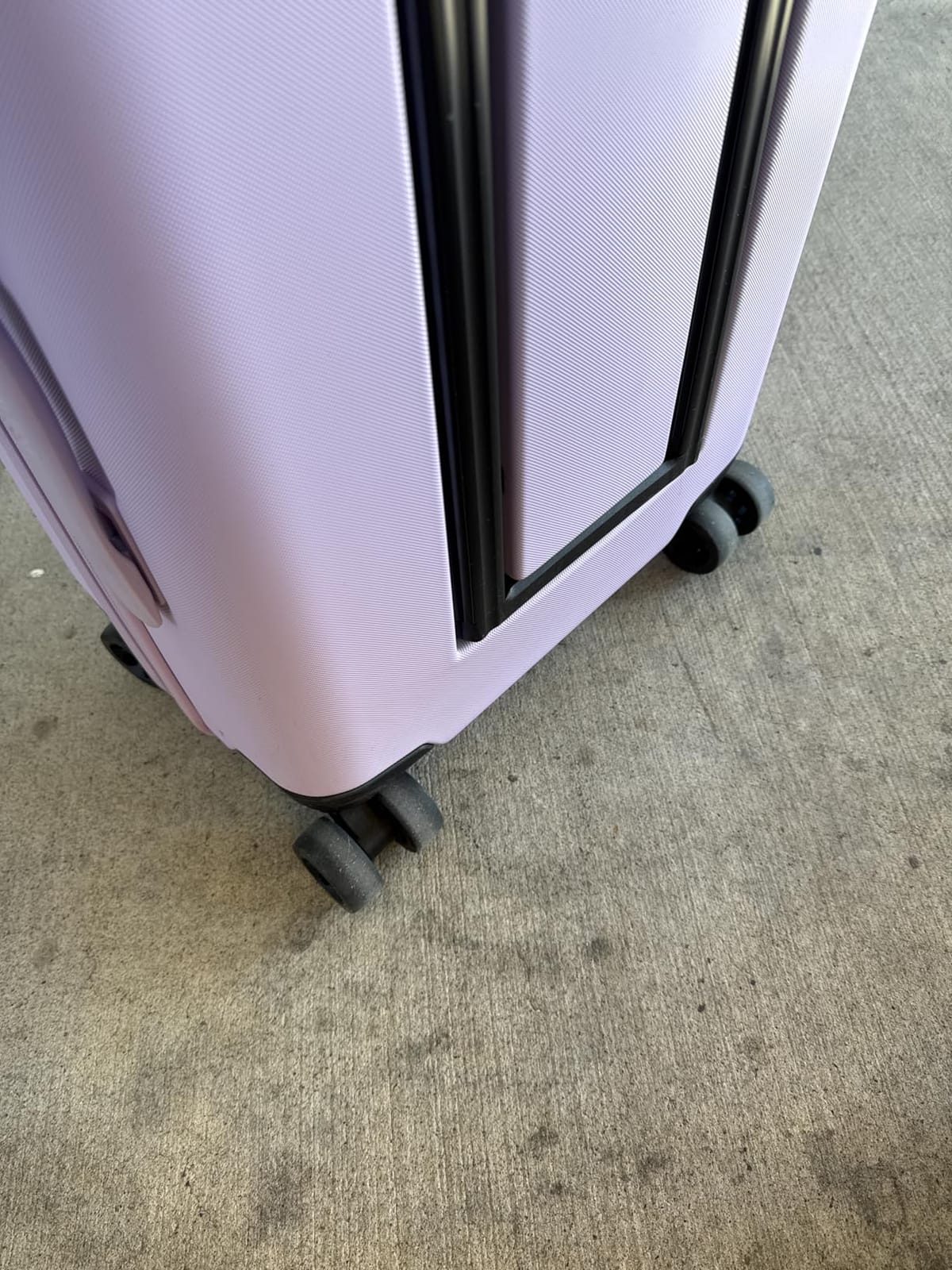 RIDGE Carry-On Premium Hardsheel Luggage - TSA & Airline-Approved, Smooth Rolling 360° Spinner Wheels, Impact-Resistant, Reinforced Corners, Built-in Tracking Device Pocket (Matte Olive) customer photo 1