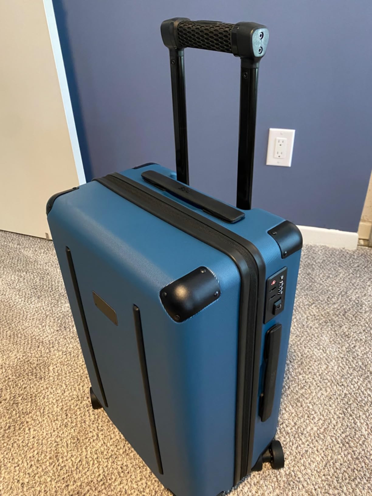 RIDGE Carry-On Premium Hardsheel Luggage - TSA & Airline-Approved, Smooth Rolling 360° Spinner Wheels, Impact-Resistant, Reinforced Corners, Built-in Tracking Device Pocket (Matte Olive) customer photo 2