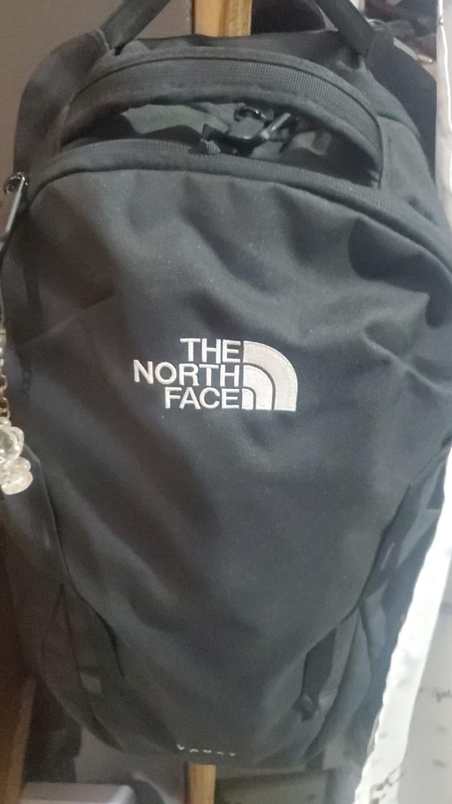 The North Face Vault Everyday Laptop Backpack, TNF Black-NPF, One Size customer photo 1