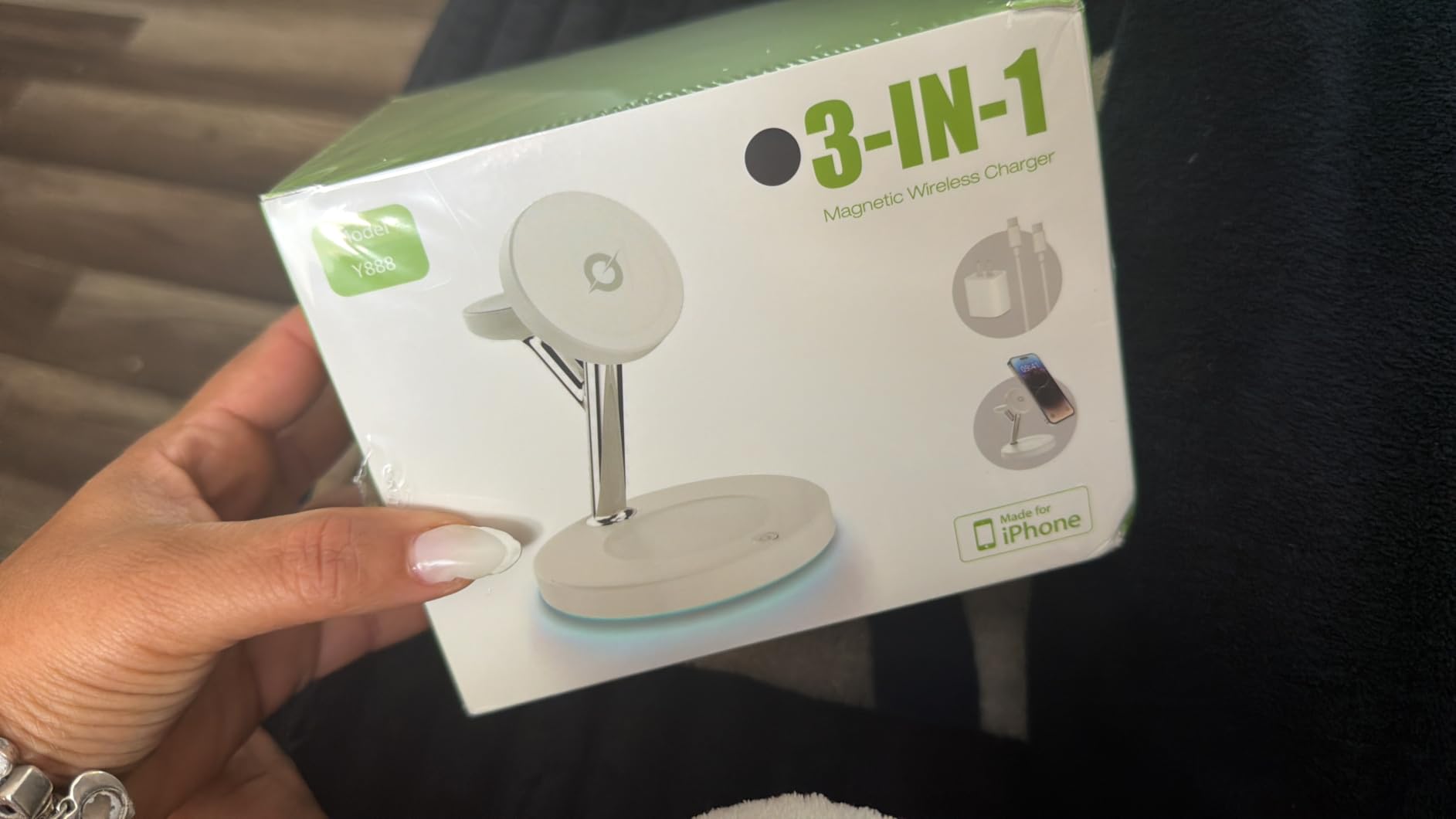 3 in 1 MagSafe Wireless Charger Stand for iPhone Apple Watch AirPods customer photo 1