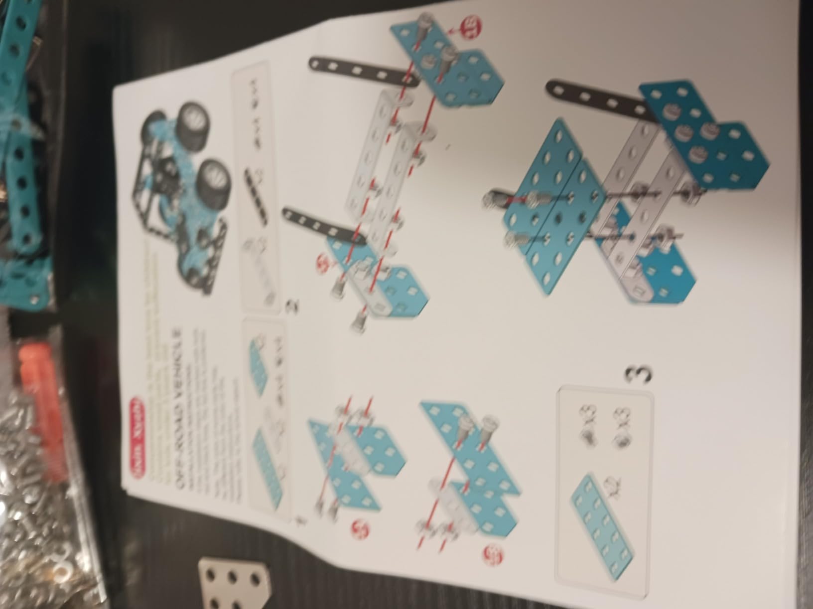 Buildable 3D Metal Engineering Kit 194-Piece STEM Set for Ages 8-16 Develops Logic Skills DIY Project Ideal Gift for Kids (Blue) customer photo 1