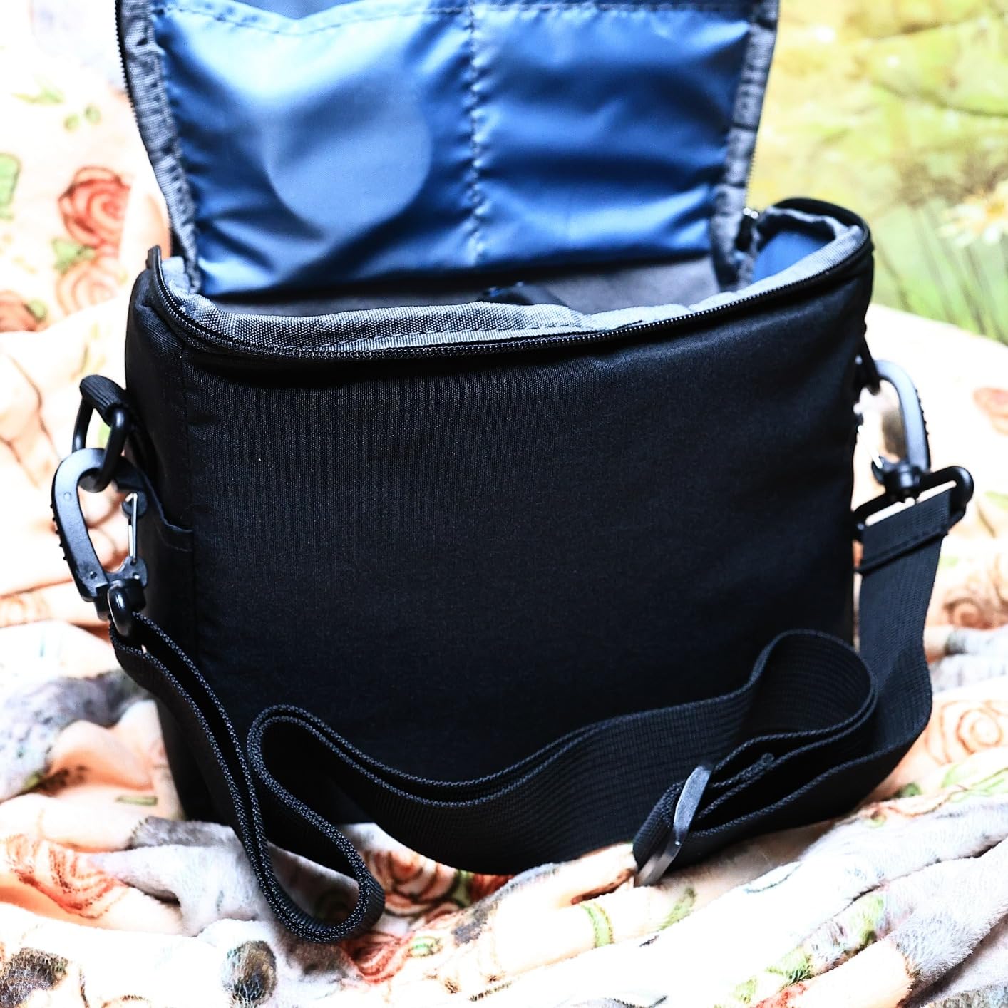 K&F CONCEPT Camera Sling Bag Small Crossbody Case customer photo 1