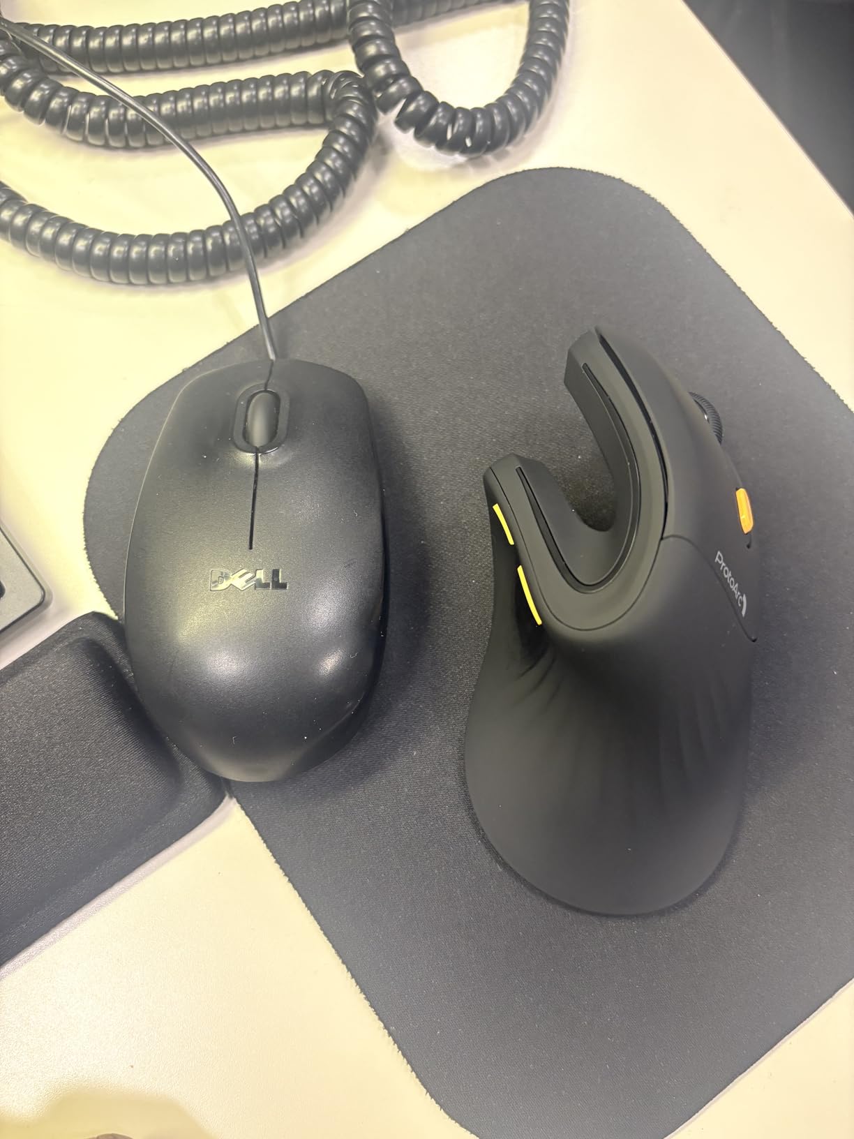 ProtoArc EM11 NL Wireless Ergonomic Vertical Mouse, Rechargeable, Black customer photo 1