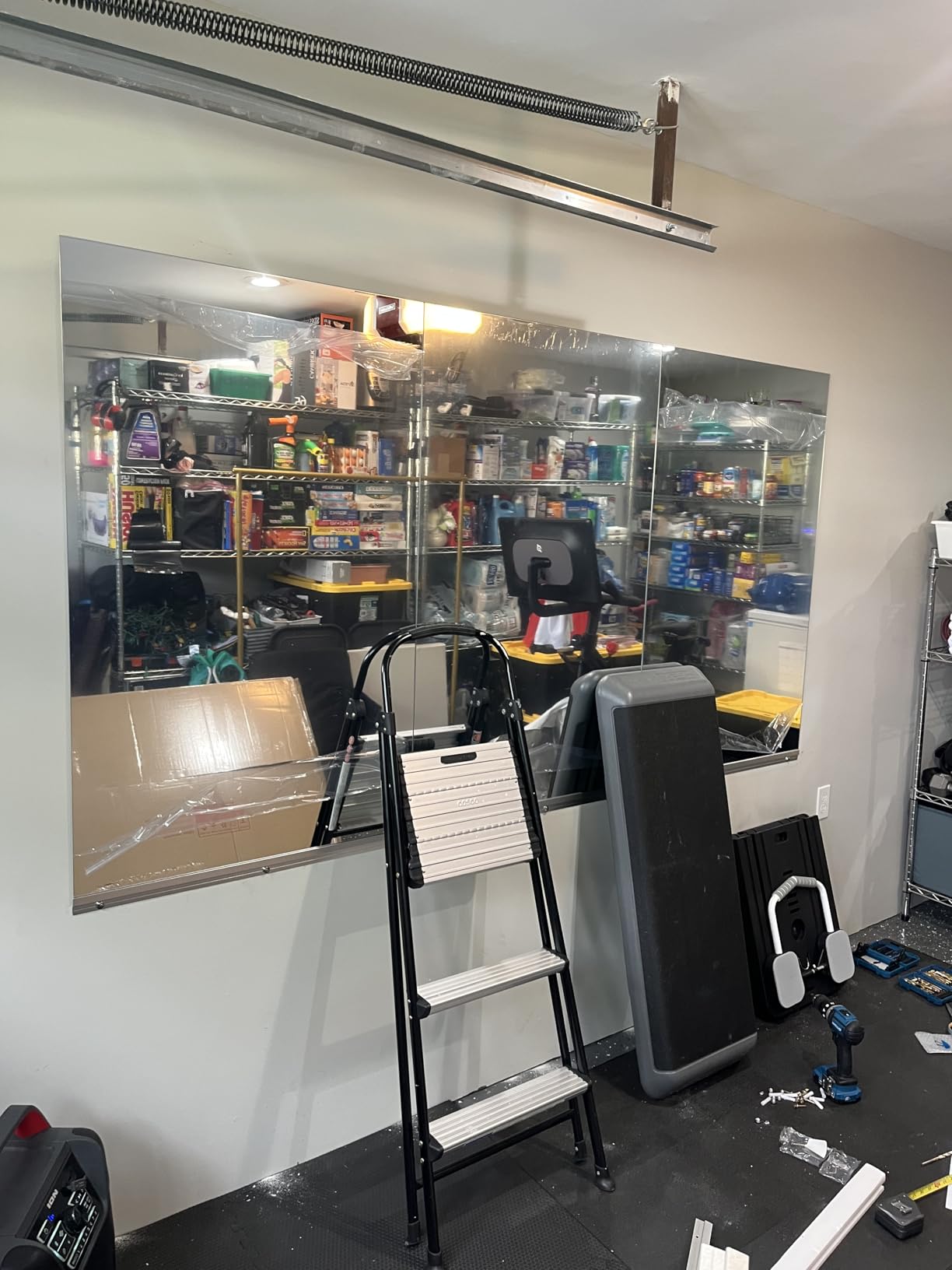 pertetey 48 x 24 in Home Gym Mirrors, Frameless, 2-Pack customer photo 1