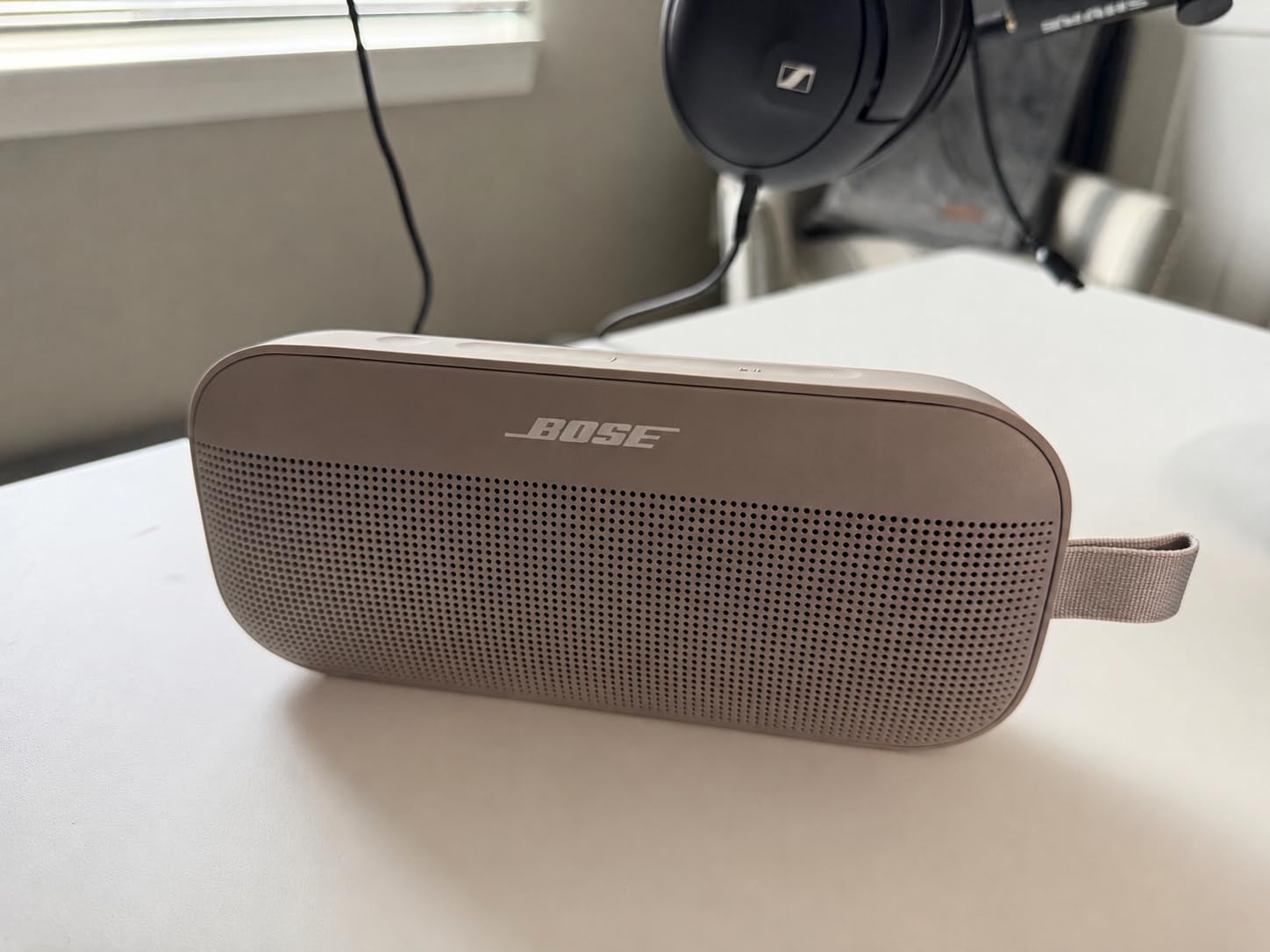 Bose SoundLink Flex Bluetooth Speaker (2nd Gen) - Portable Outdoor Speaker with Hi-Fi Audio, Waterproof and Dustproof, USB-C, Up to 12 Hours Battery Life, Sandstone customer photo 1