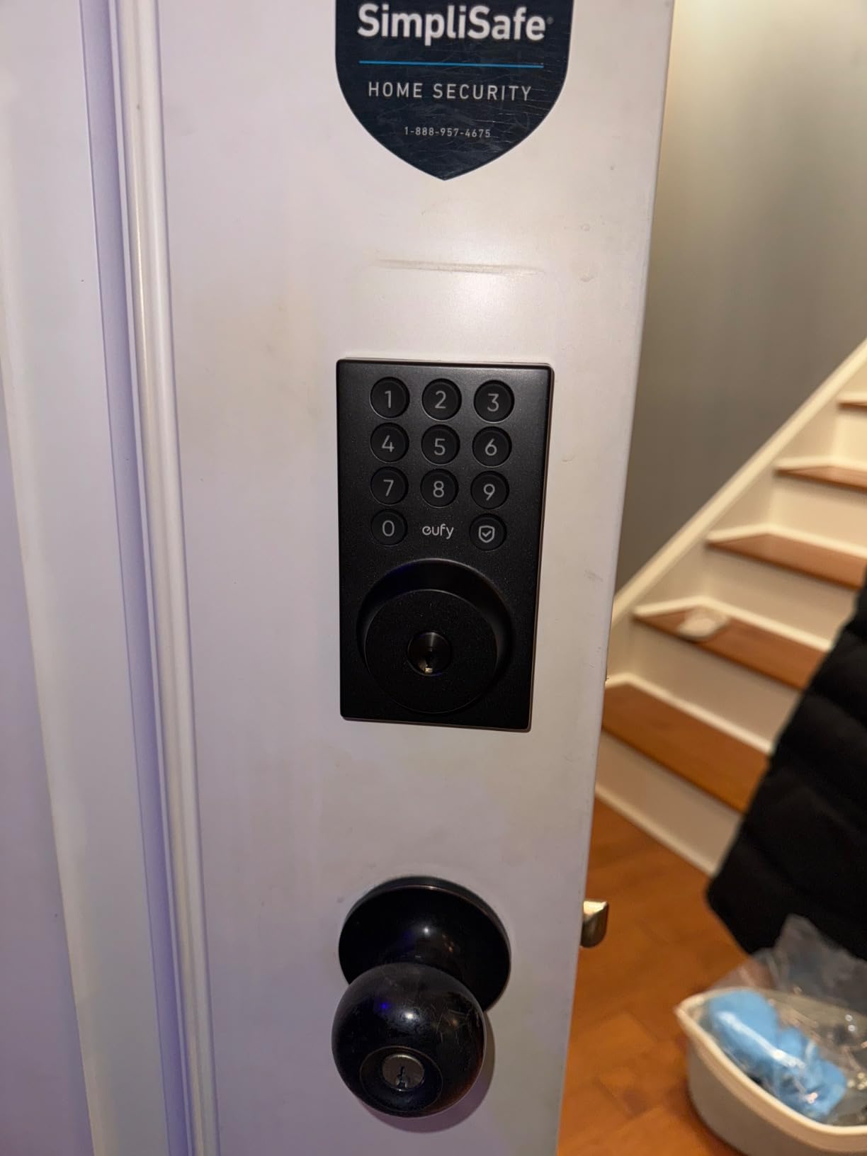 eufy Security Smart Lock C30, Keyless Entry Door Lock, Built-in Wi-Fi customer photo 1