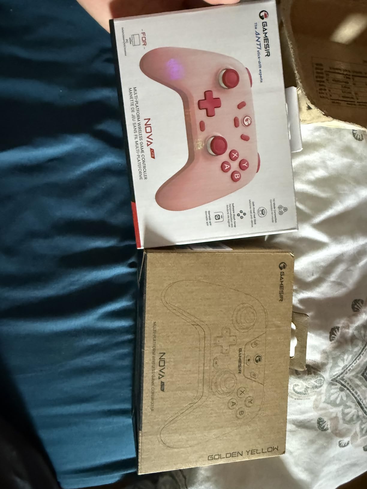 GameSir Nova Lite Wireless Controller for PC,Hall Effect Sticks & Trigger customer photo 1