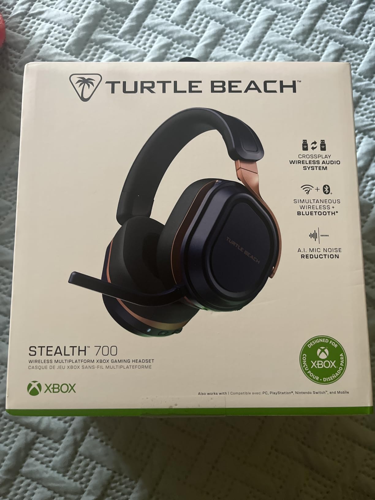Turtle Beach Stealth 700 Wireless Gaming Headset for Xbox, PS5, PC, Mobile customer photo 1