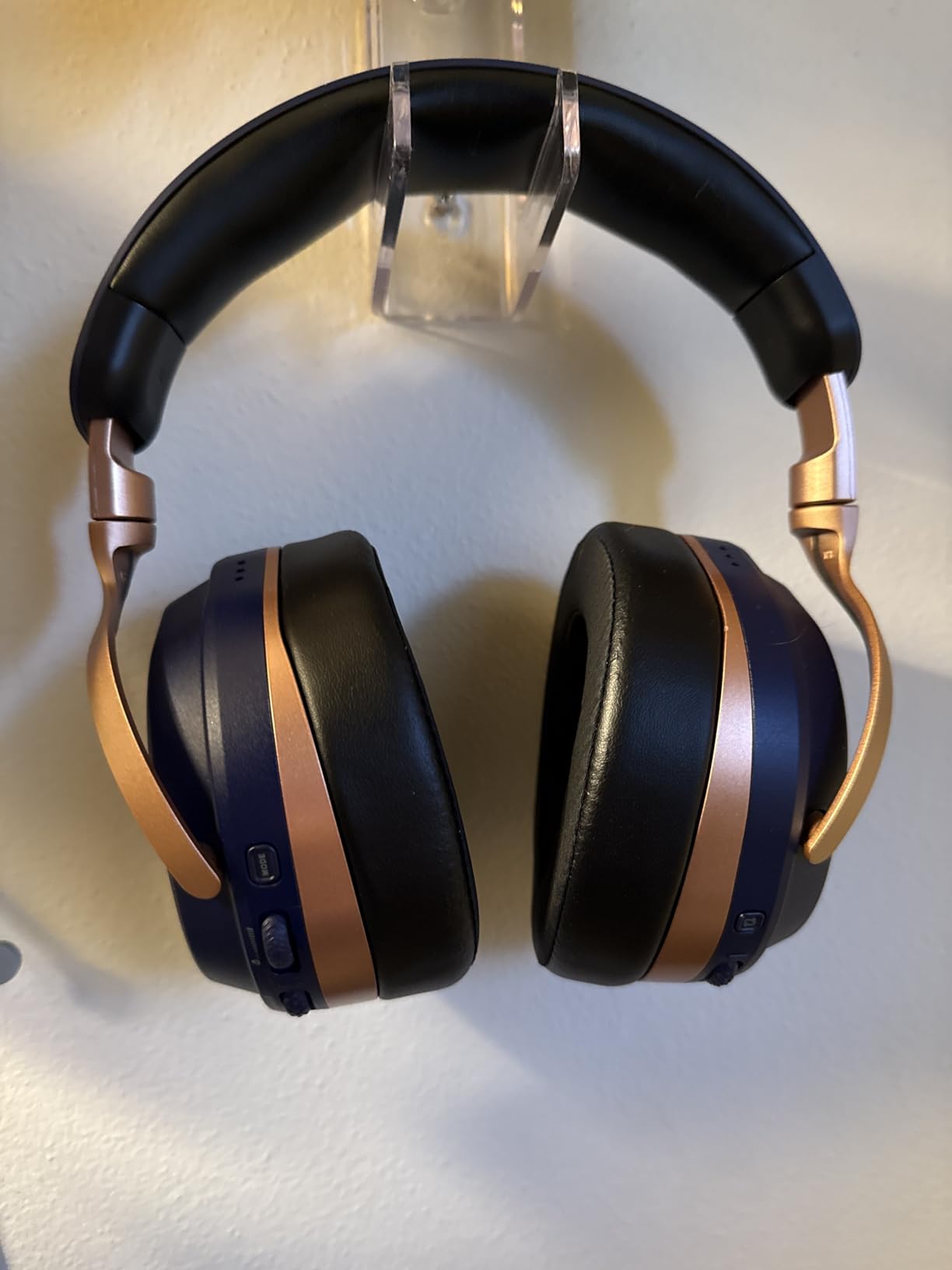 Turtle Beach Stealth 700 Wireless Gaming Headset for Xbox, PS5, PC, Mobile customer photo 2