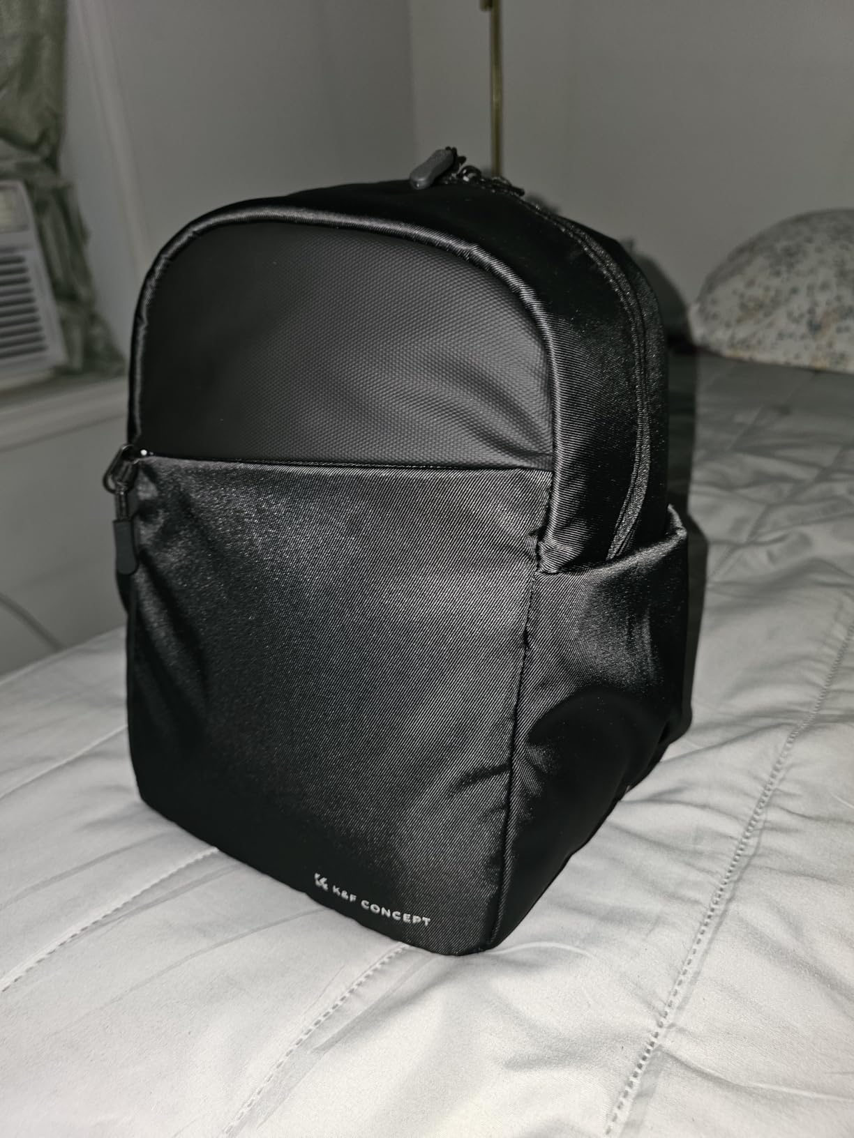 K&F CONCEPT Camera Sling Bag, Compact Photography Bag for DSLR Mirrorless customer photo 2