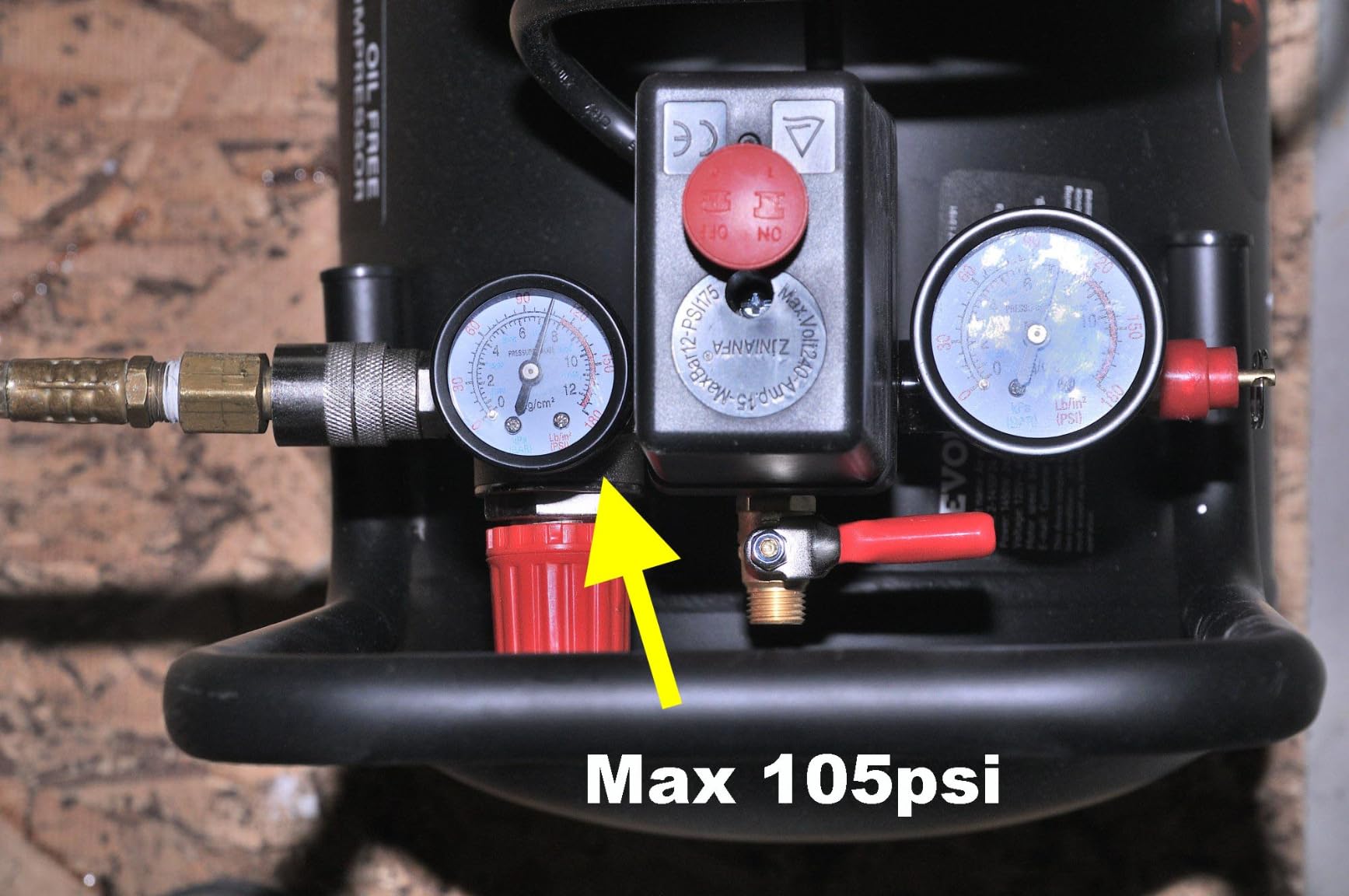 VEVOR Air Compressor, 10 Gallon Steel Tank, 2HP 5.3 CFM@90 PSI Oil Free Air Compressor & Max. 125PSI Pressure, 78dB Ultra Quiet Portable Compressor, for Auto Repair, Tire Inflation, Spray Painting customer photo 1