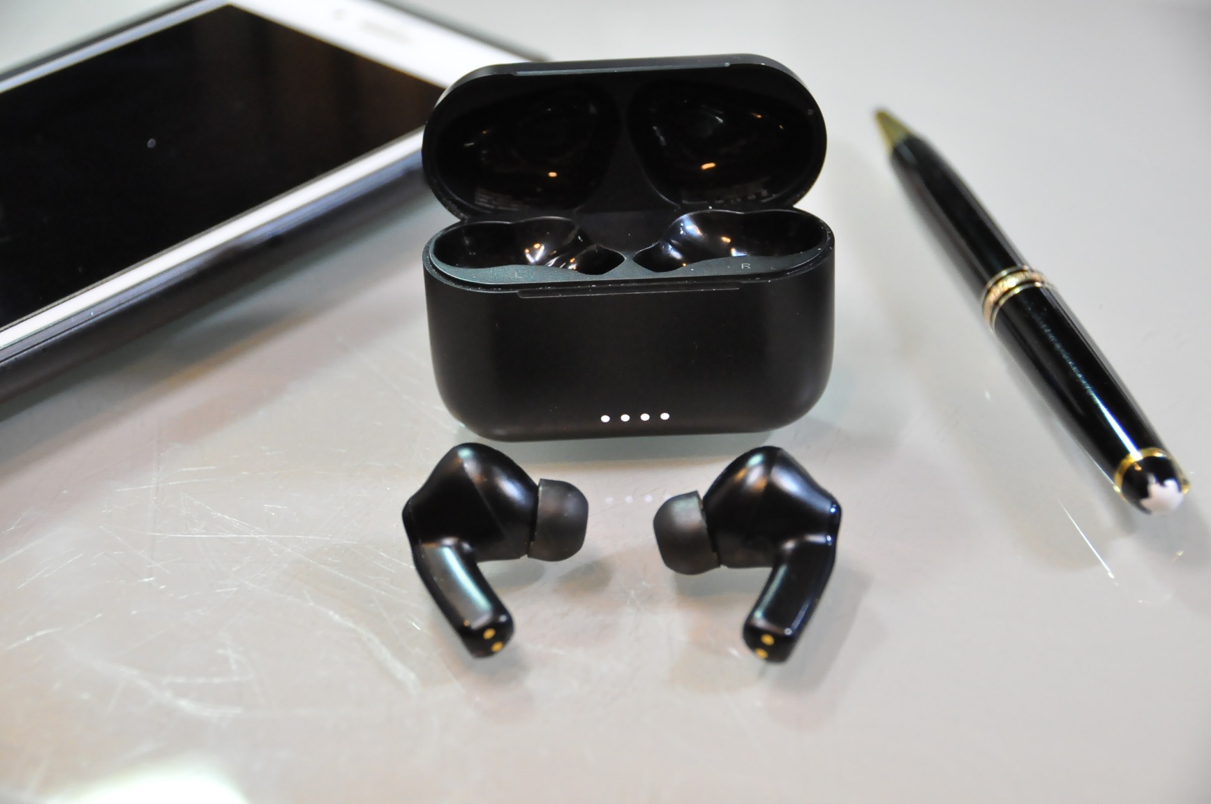 TOZO Hybrid Active Noise Cancelling in Ear Wireless Earbuds, 68H Playtime customer photo 1