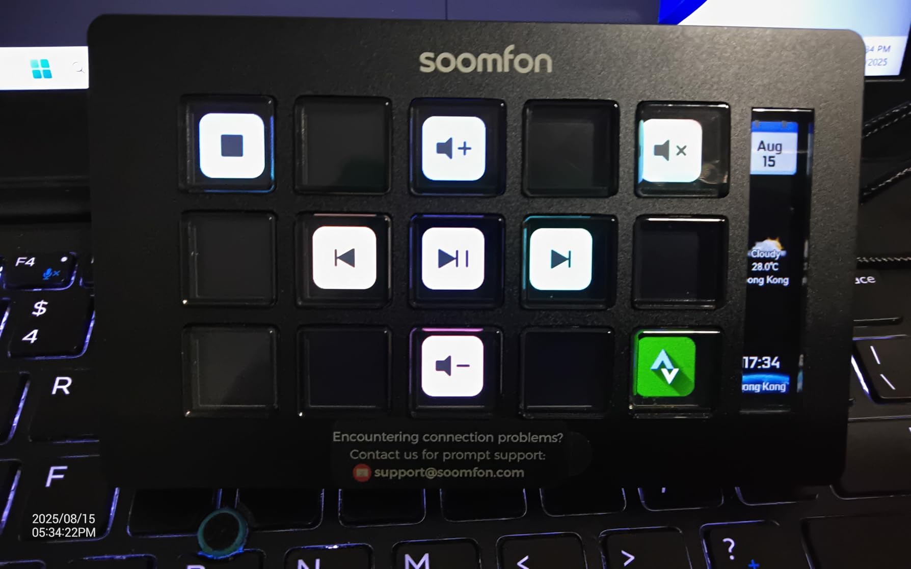 SOOMFON Stream Controller Studio Control Deck 15 Macro Keys and Dashboard customer photo 2