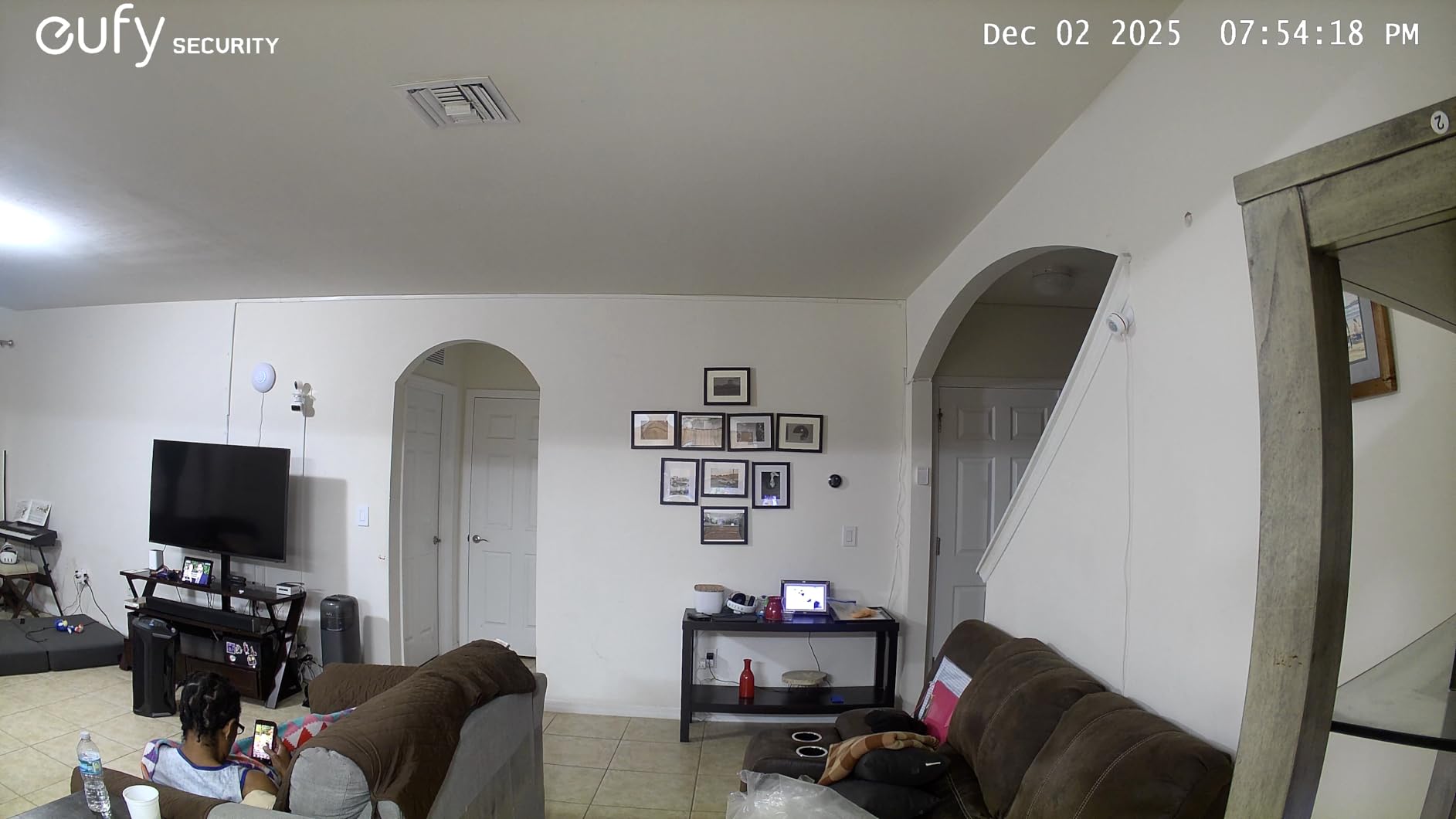 eufy Security 4K Indoor Camera E30, No Subscription, Work as Pet Camera customer photo 1