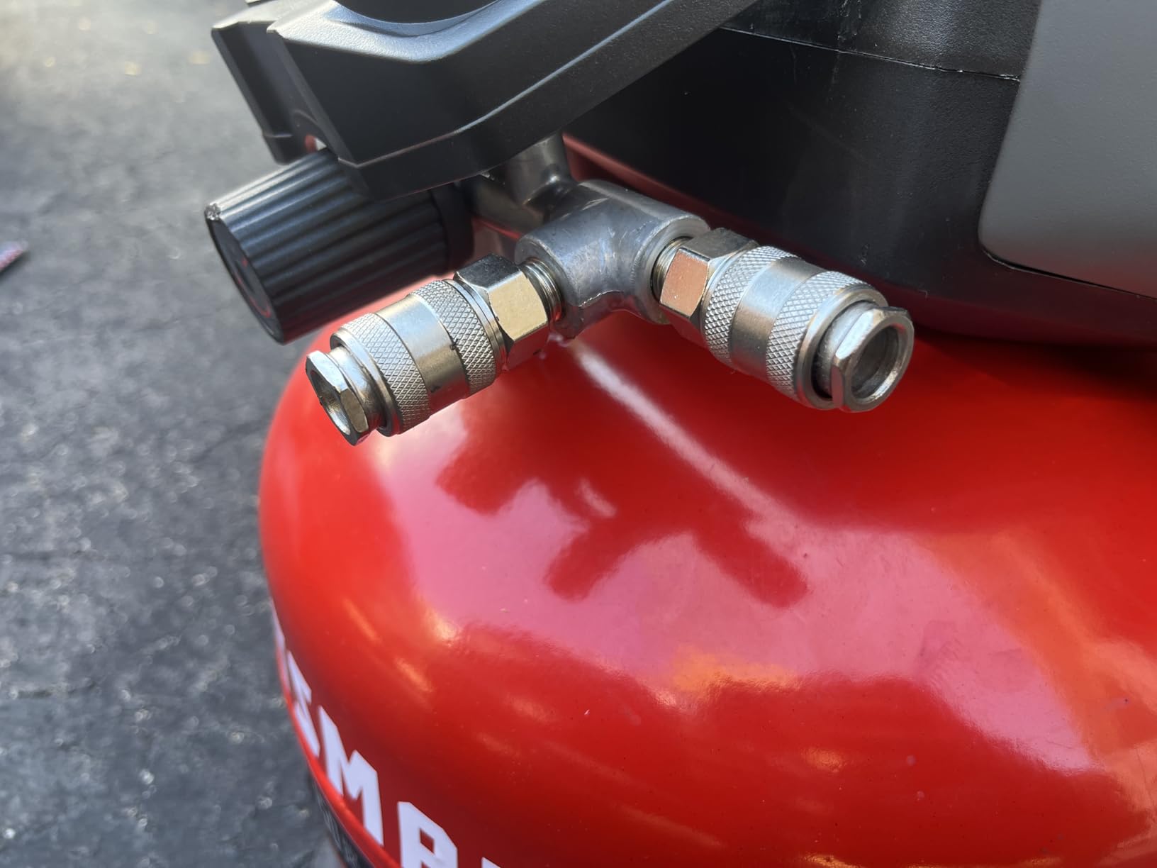CRAFTSMAN 6 Gallon 150 PSI Oil-Free Pancake Air Compressor CMXECXA02106410 customer photo 1