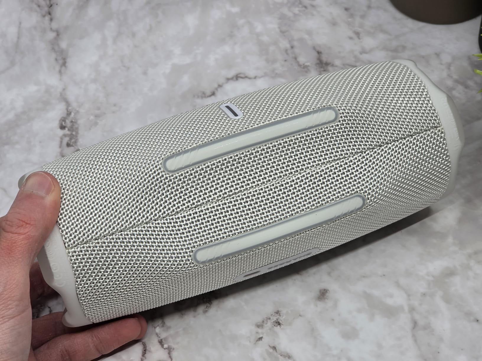 JBL Charge 6 Portable Bluetooth Speaker, Waterproof, Drop-Proof - Black | Long Battery Life Up To 28 Hours, Quick Charging, Built-In Powerbank, Weatherproof For Outdoor, Poolside, And Shower Use customer photo 1