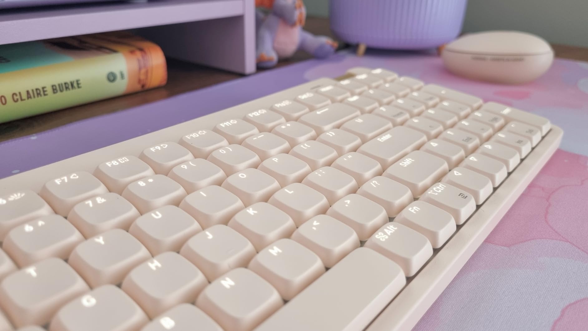 Flow Lite 100 Keys Low Profile Mechanical Keyboard, Swappable Rechargeable Wireless Keyboard with 2.4G Receiver, Bluetooth and Wired Connection for Windows, Mac/ Specter Linear Switches (Marble) customer photo 1
