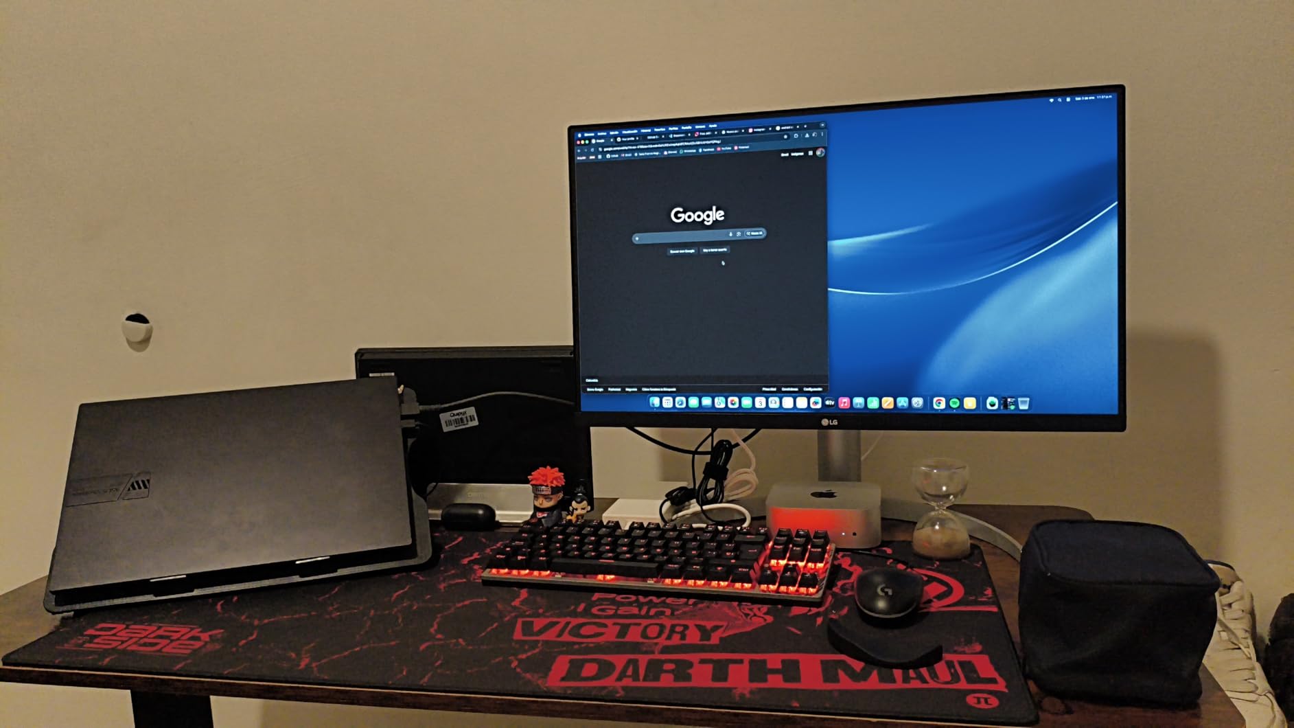 LG 27UP850K-W 27-inch Ultrafine 4K UHD IPS Monitor, White customer photo 1