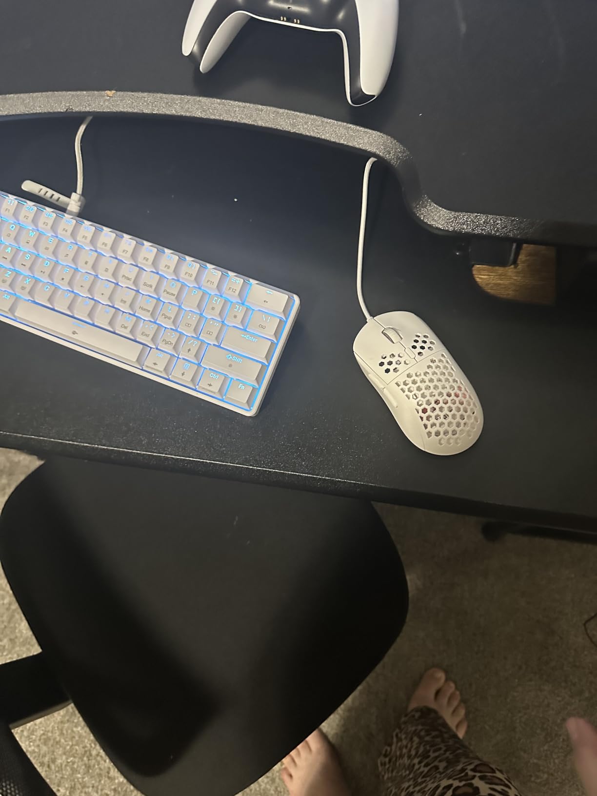 TMKB 60% Mechanical Gaming Keyboard, Red Linear Switch, Wired, White customer photo 1