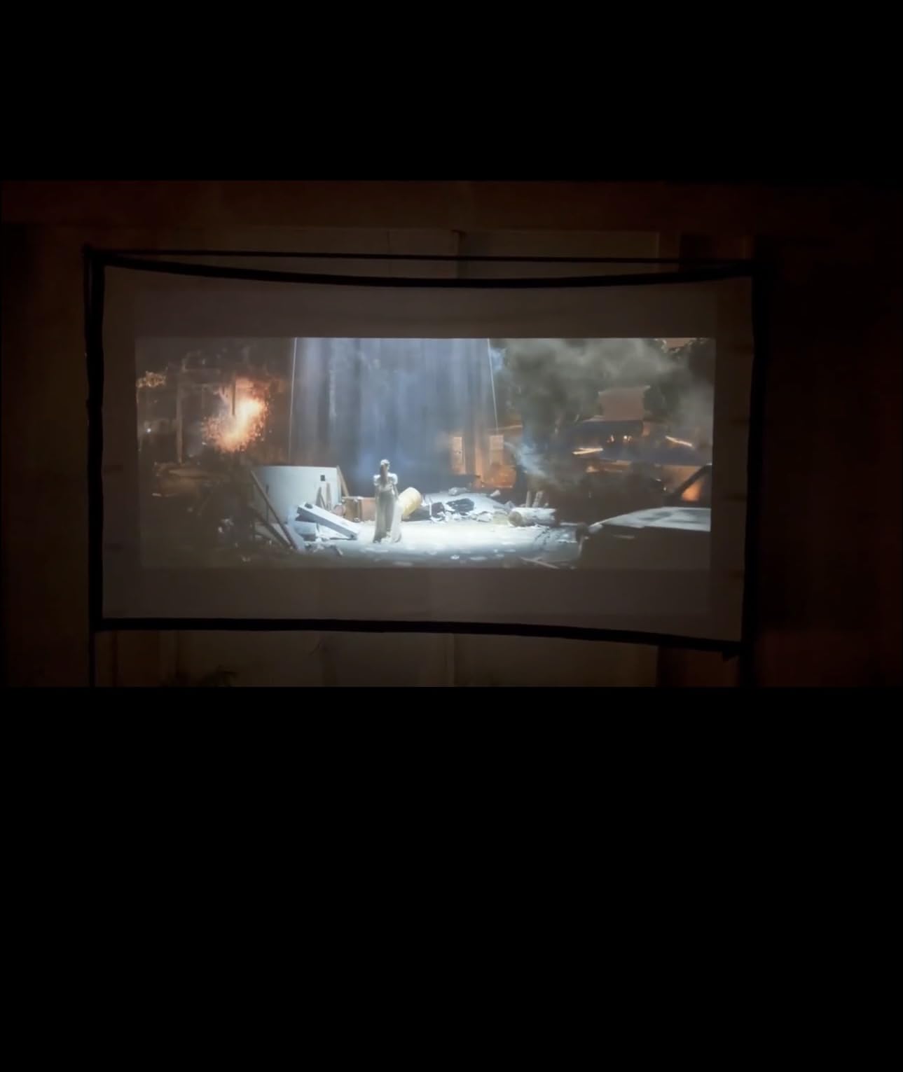 Outdoor Projector Screen with Stand featuring a Stake-Down Base-120 Inch 16:9 4K HD Portable Projector Screen Indoor Outdoor Movie Screen Lightweight Projection Screen with Carry Bag for Home,Backyard customer photo 1