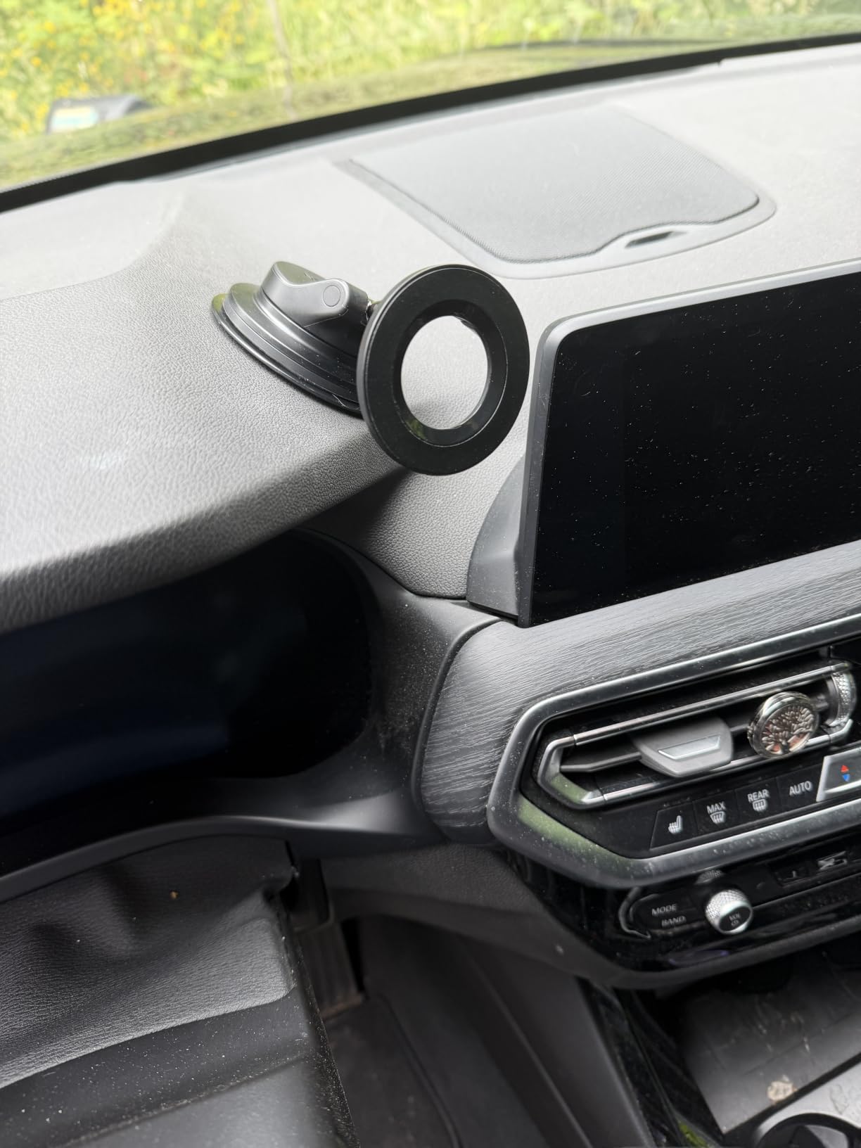 LISEN for MagSafe Car Mount [3800gf Strong Magnet & 90+LBS Suction] 360° Adjustable Vacuum Magnetic Phone Holders for Your Car, for Note 18 iPhone 17 Pro Max 16 15 14 13 12 Plus Air for All Smartphone customer photo 1