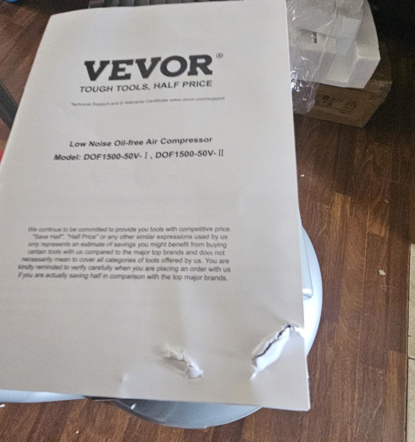 VEVOR 13-Gallon Air Compressor, 2HP, 4.6 SCFM@90PSI, Oil-Free Tank, 66dB Quiet Operation, Ideal for Tire Inflation, Woodworking, Auto Repairs, and Spray Painting (Maximum Pressure 125 PSI) customer photo 1