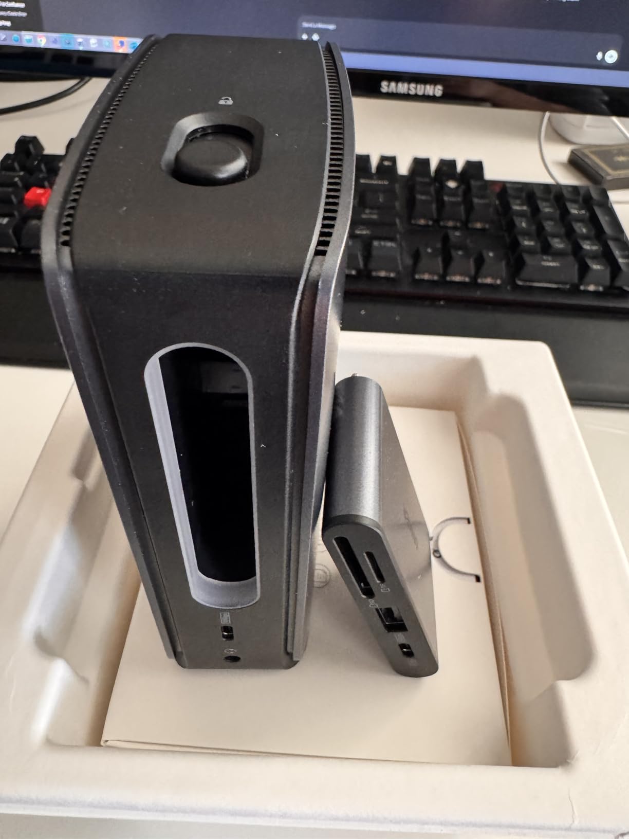 Anker Nano Laptop Docking Station, 13in1 Dock with Detachable 6in1 USBC Hub customer photo 2