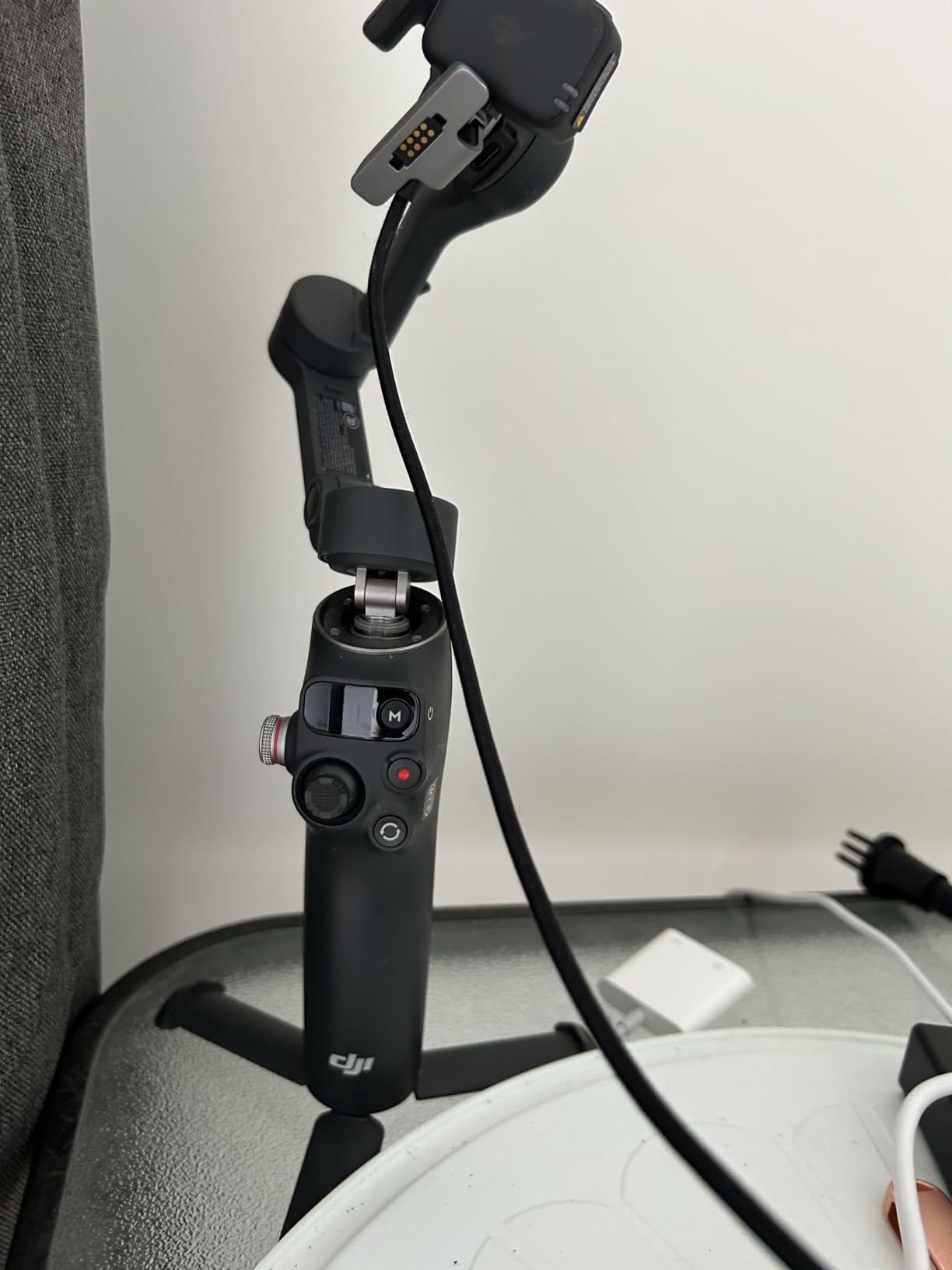 DJI Osmo Mobile 8 Gimbal Stabilizer for Phone, 3-Axis Stabilization customer photo 1