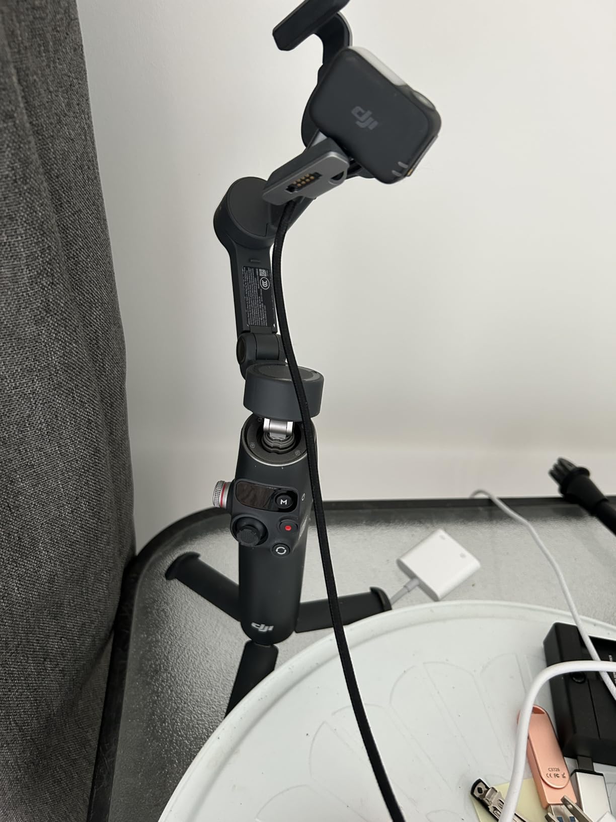 DJI Osmo Mobile 8 Gimbal Stabilizer for Phone, 3-Axis Stabilization customer photo 2