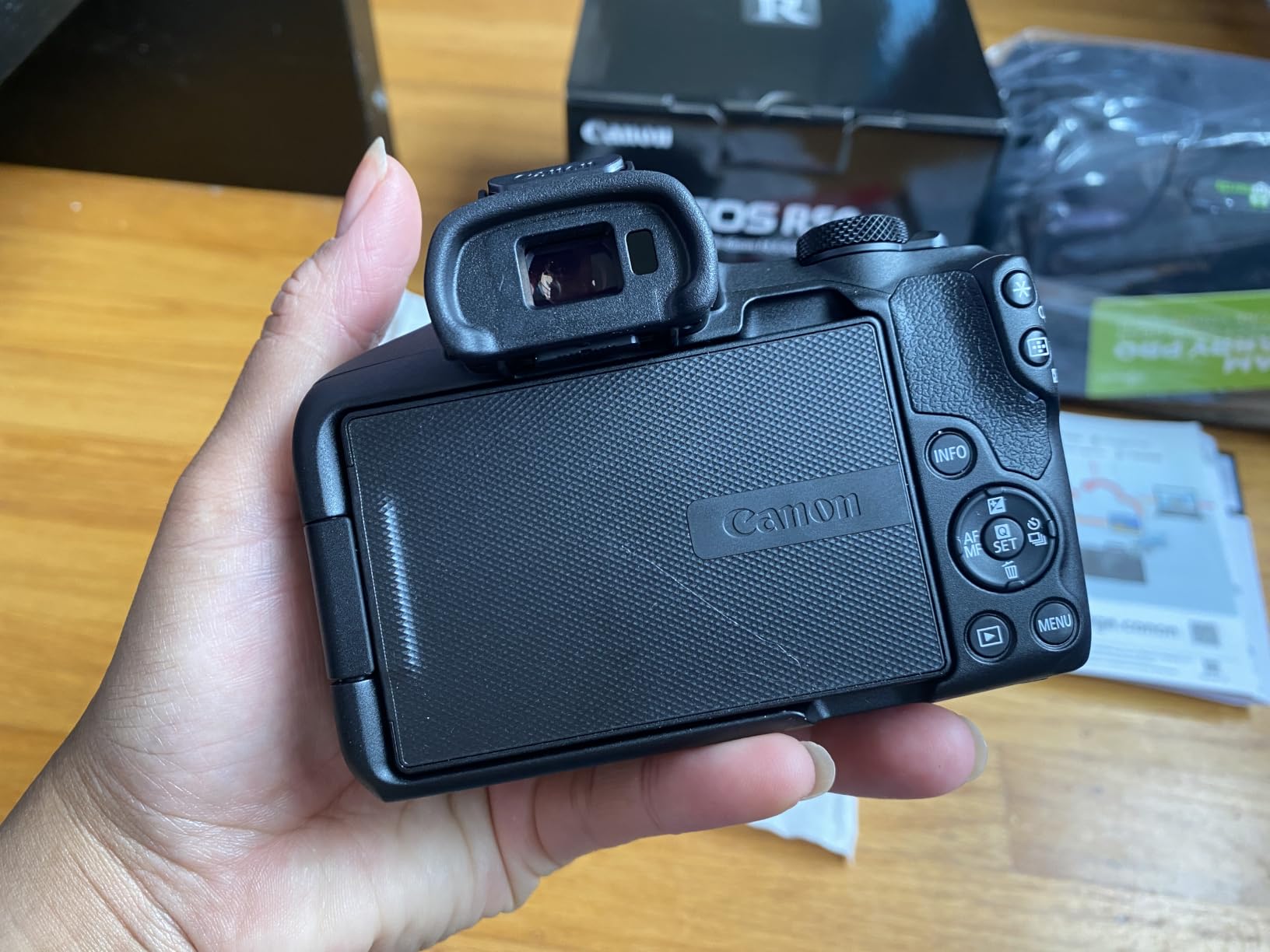 Canon EOS R50 Mirrorless Camera with 18-45mm Lens (5811C012) Bundle customer photo 1