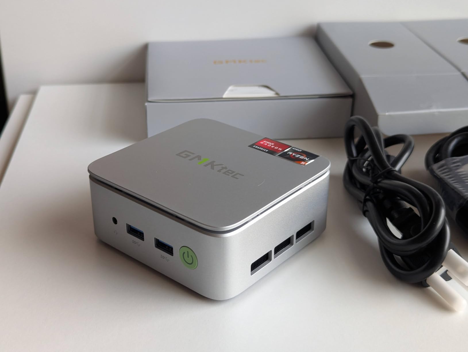 GMKtec G10 Mini PC Computer, Ryzen 5 3500U (Beats 4300U/N150/3300U), 16GB RAM 512GB SSD 2.5GbE NIC LAN Desktop Office Home Business HTPC, Triple 4K Display, WiFi, BT, USB-C, DP, Type-C PD, HDMI 2.1 customer photo 2